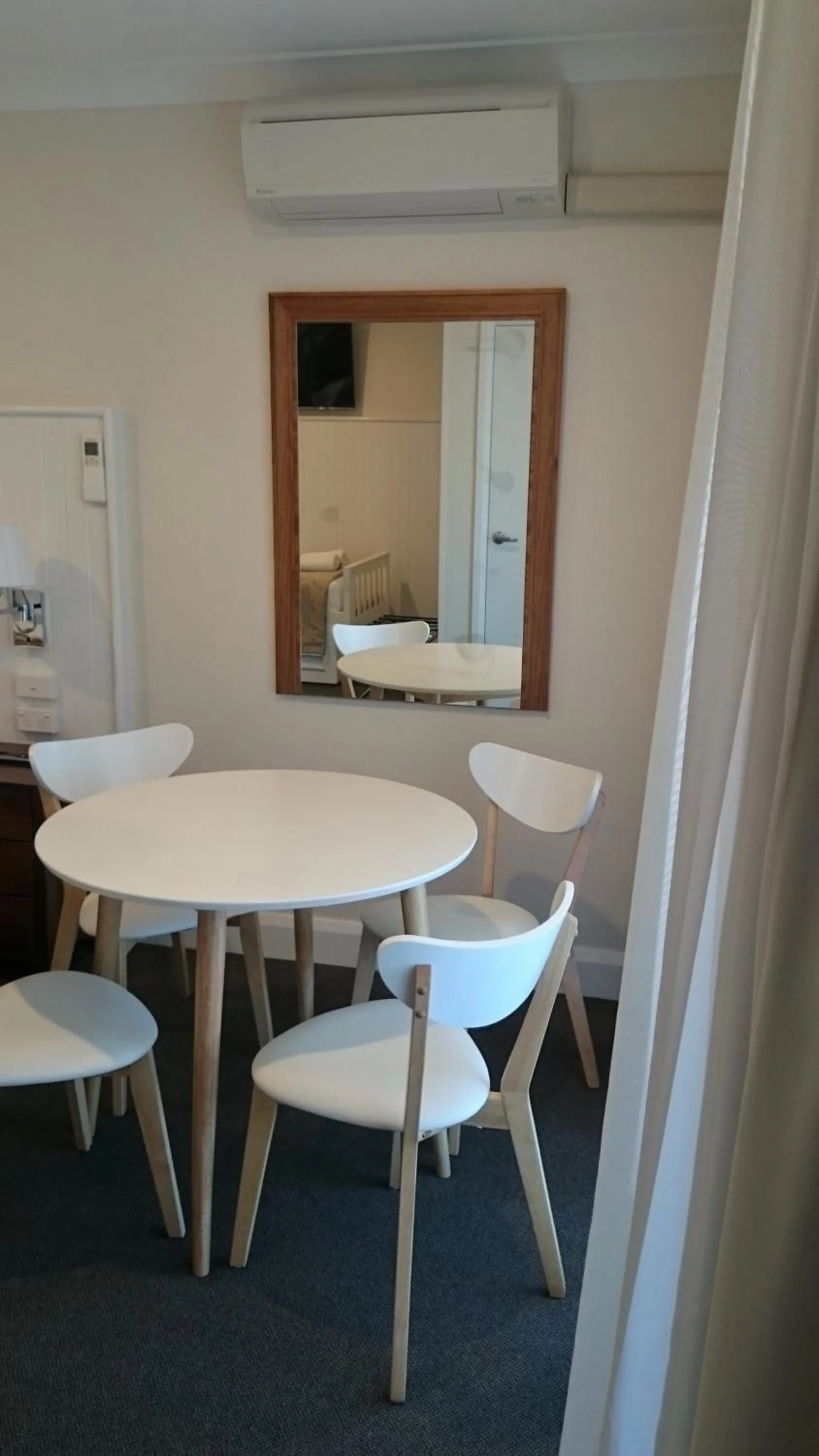 Dining area in Bathurst Gold Panner