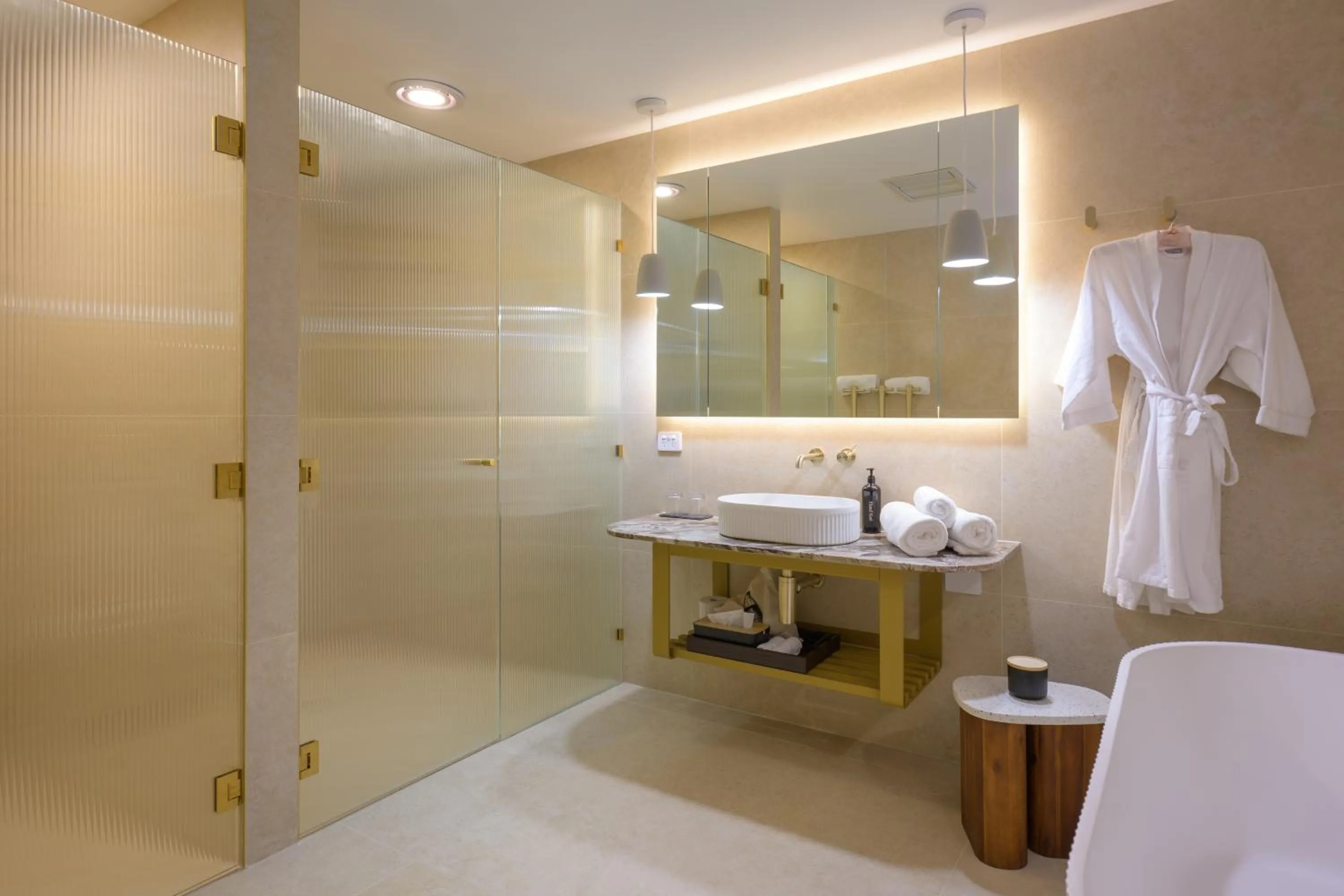 Shower in Risby Cove Boutique Hotel