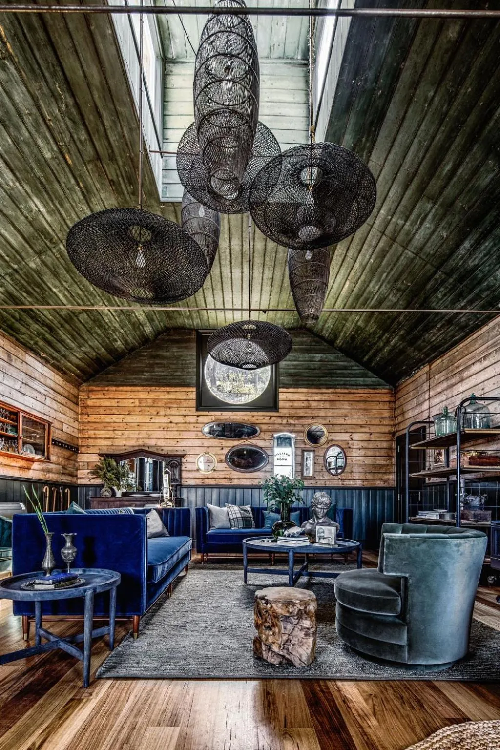 Property building in Ship Inn Stanley