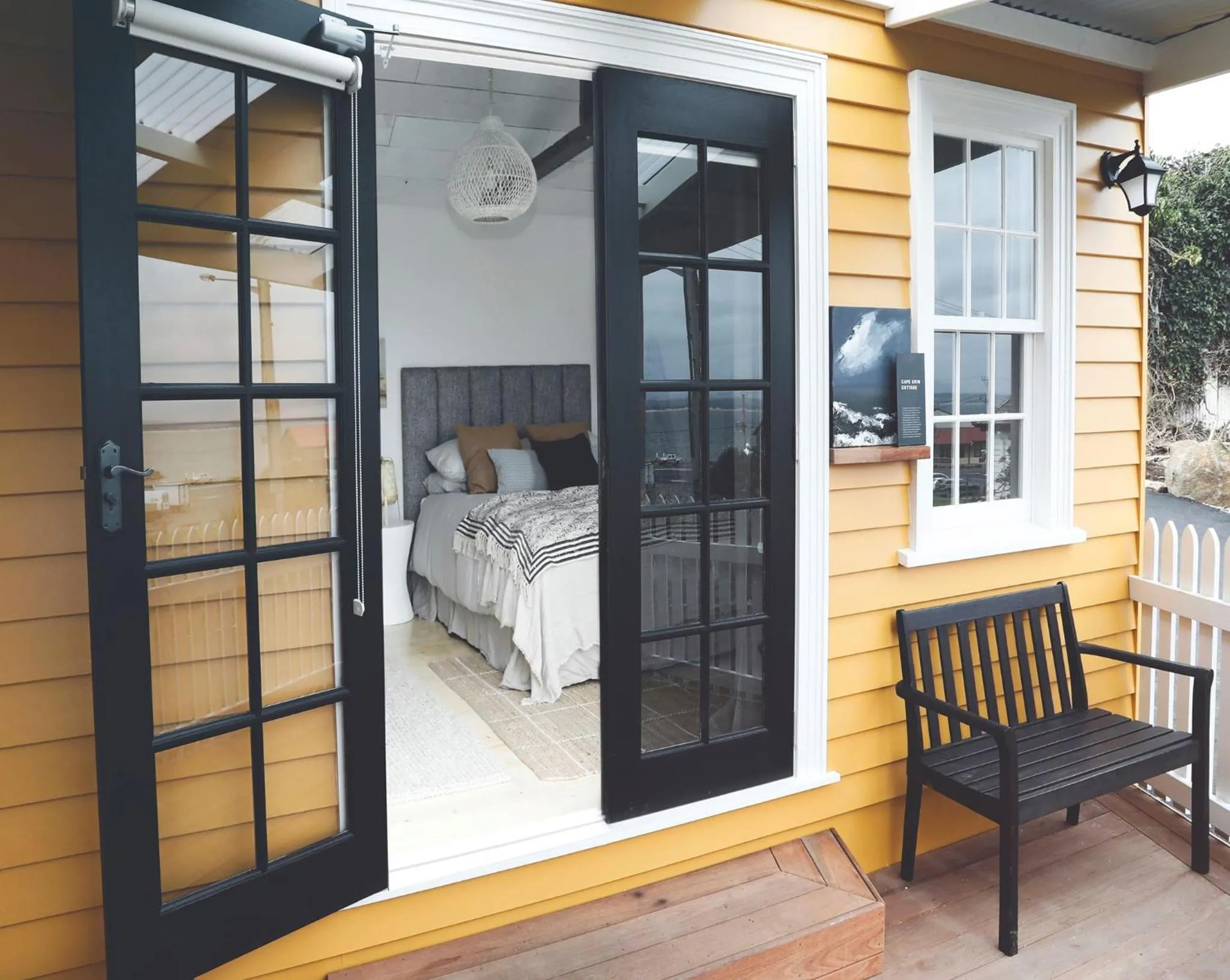 Bed in Ship Inn Stanley