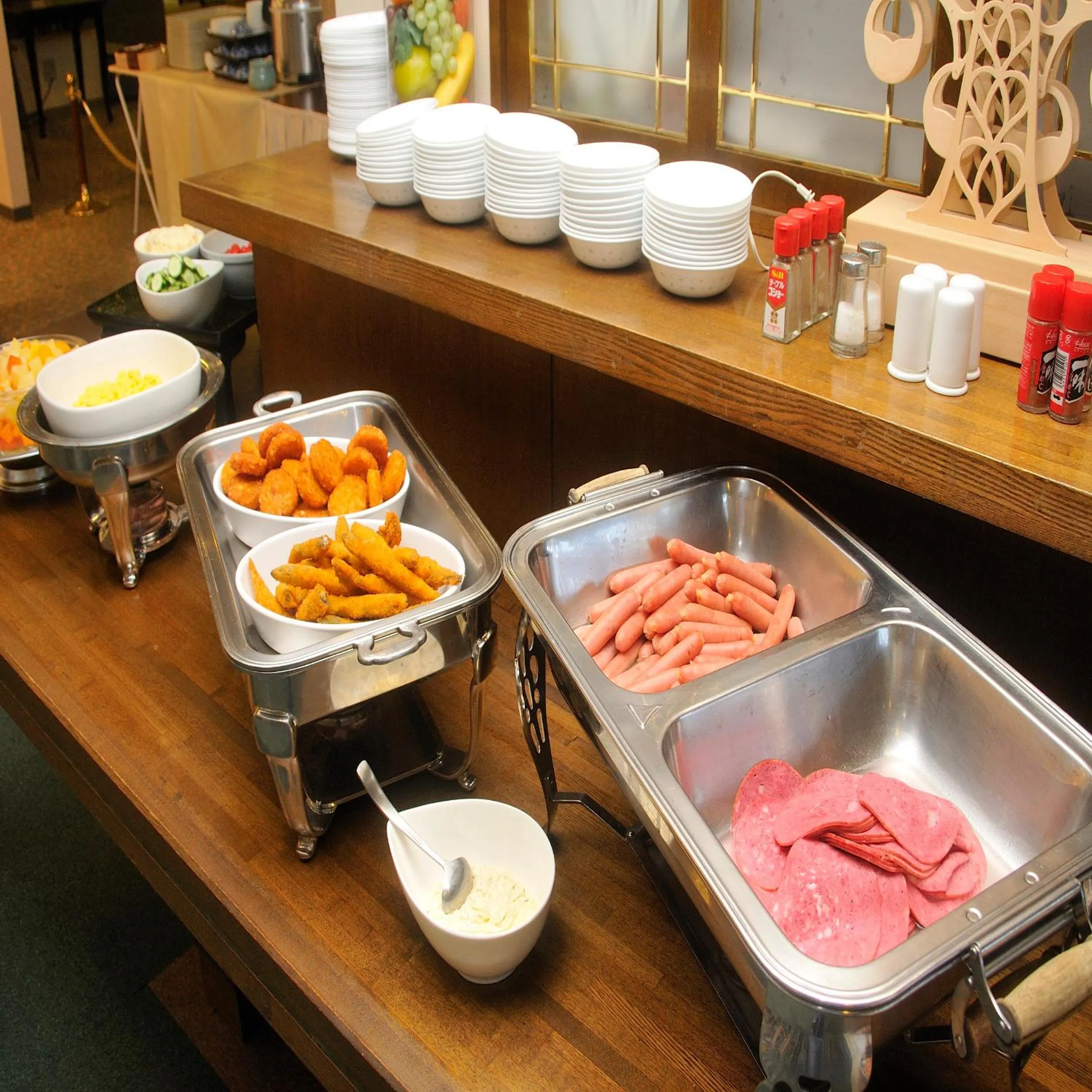 Buffet breakfast in Yumoto Ginsenkaku