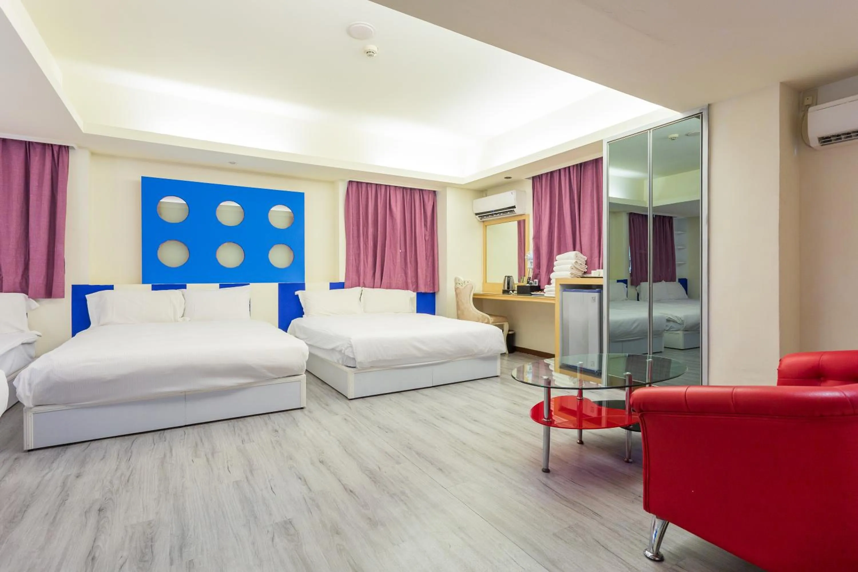 Photo of the whole room, Bed in Newrise Hotel