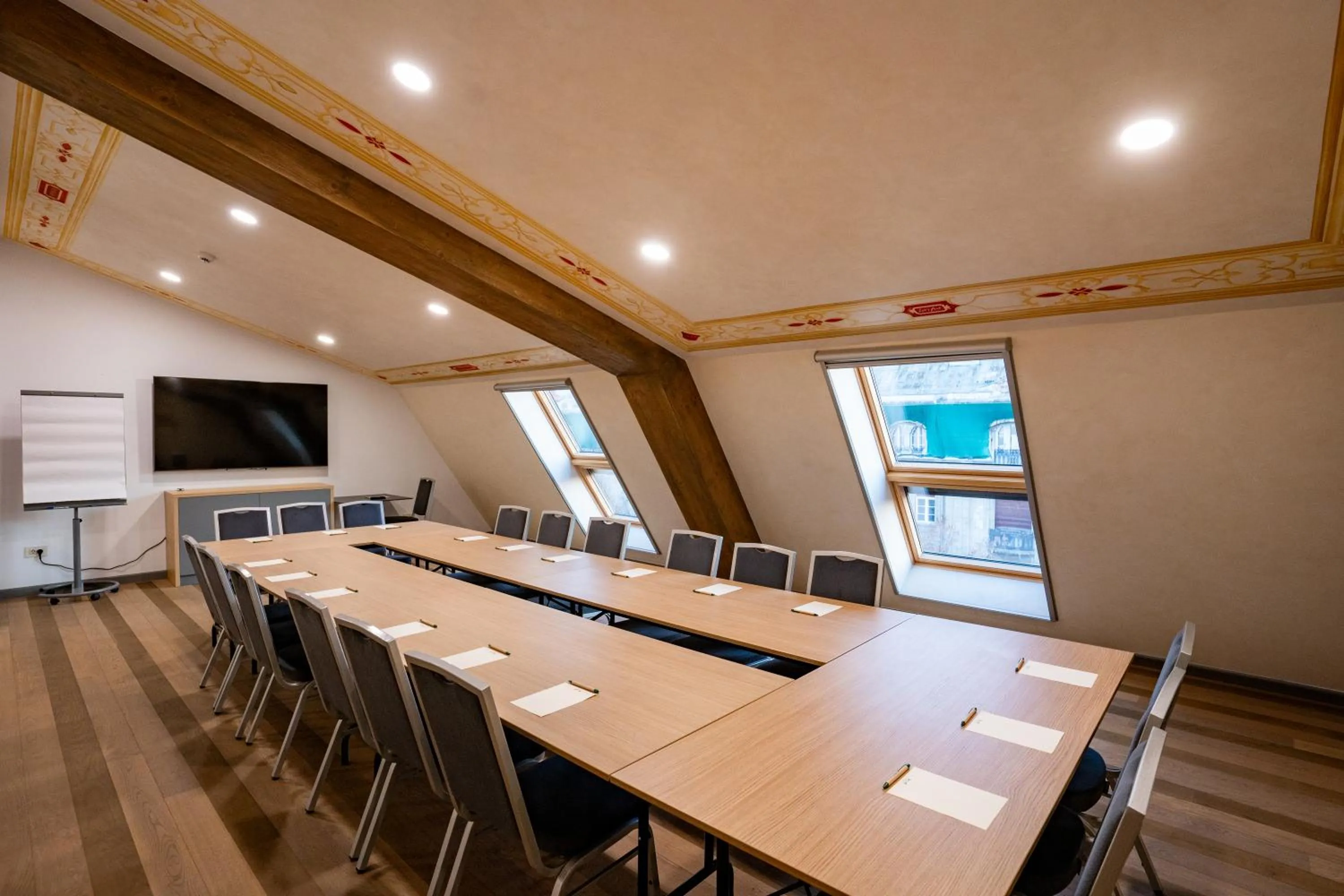 Business facilities in ATLAS Hotel