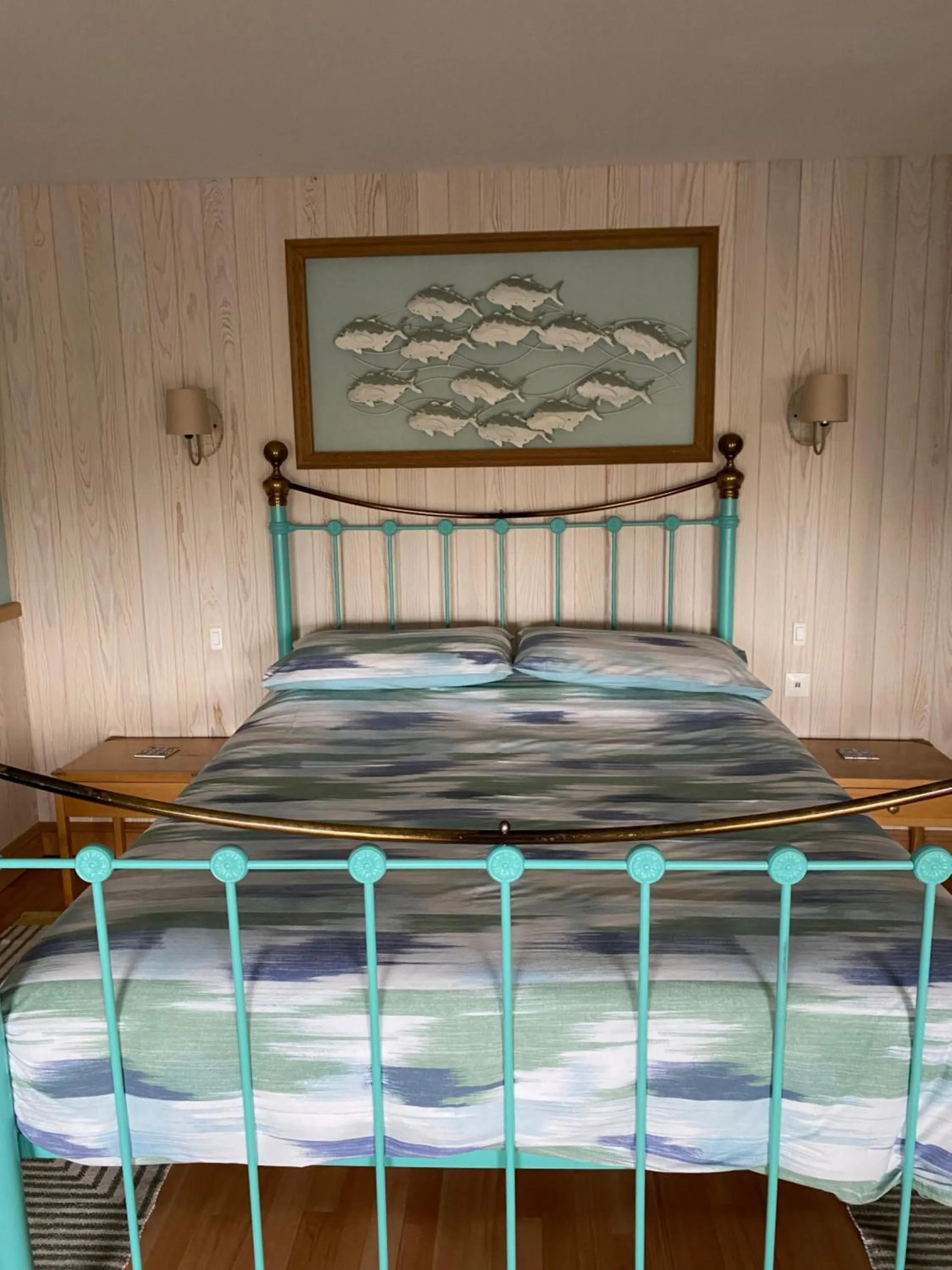 Bed in Rose de la Mer