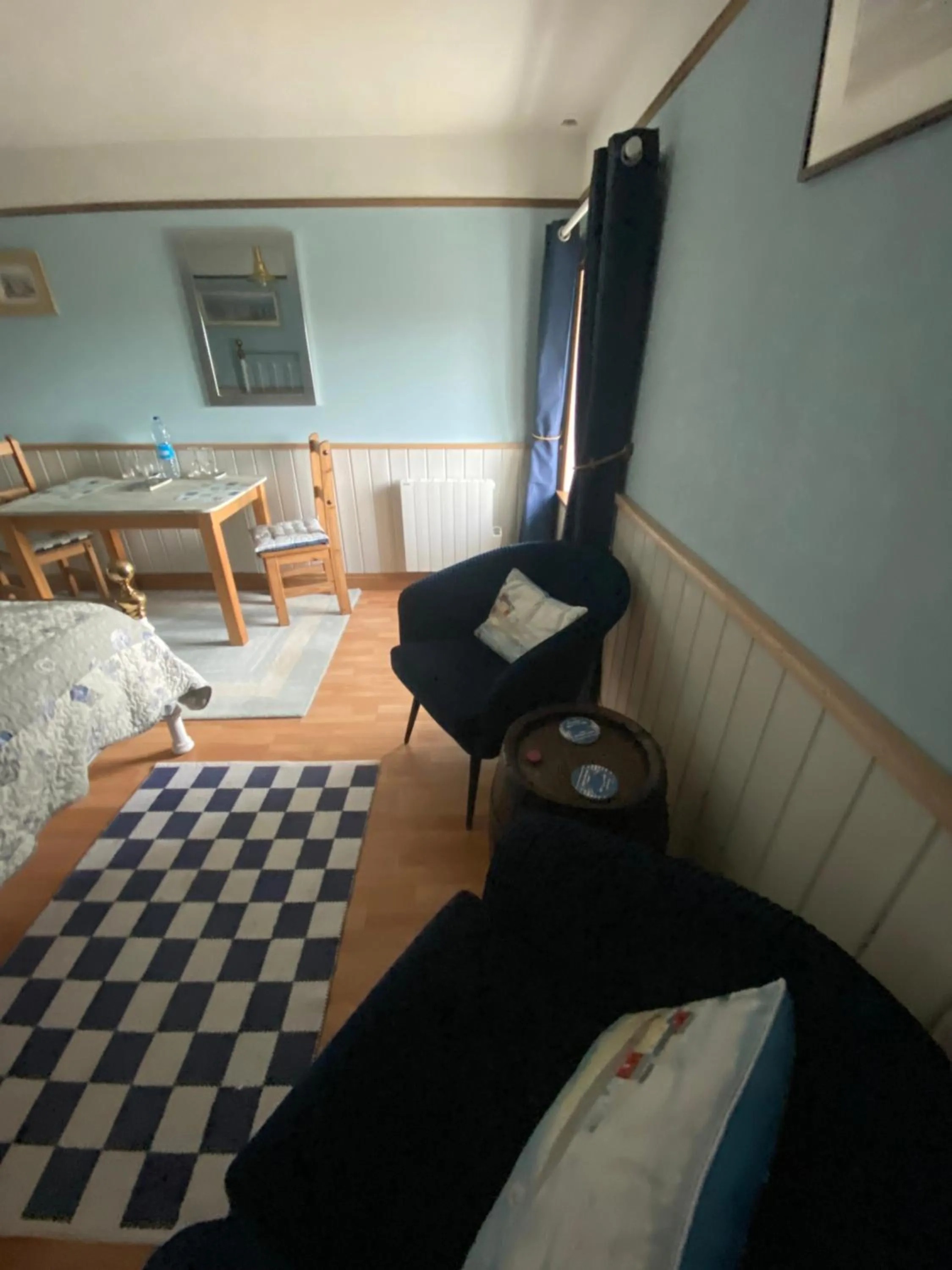 Bed in Rose de la Mer