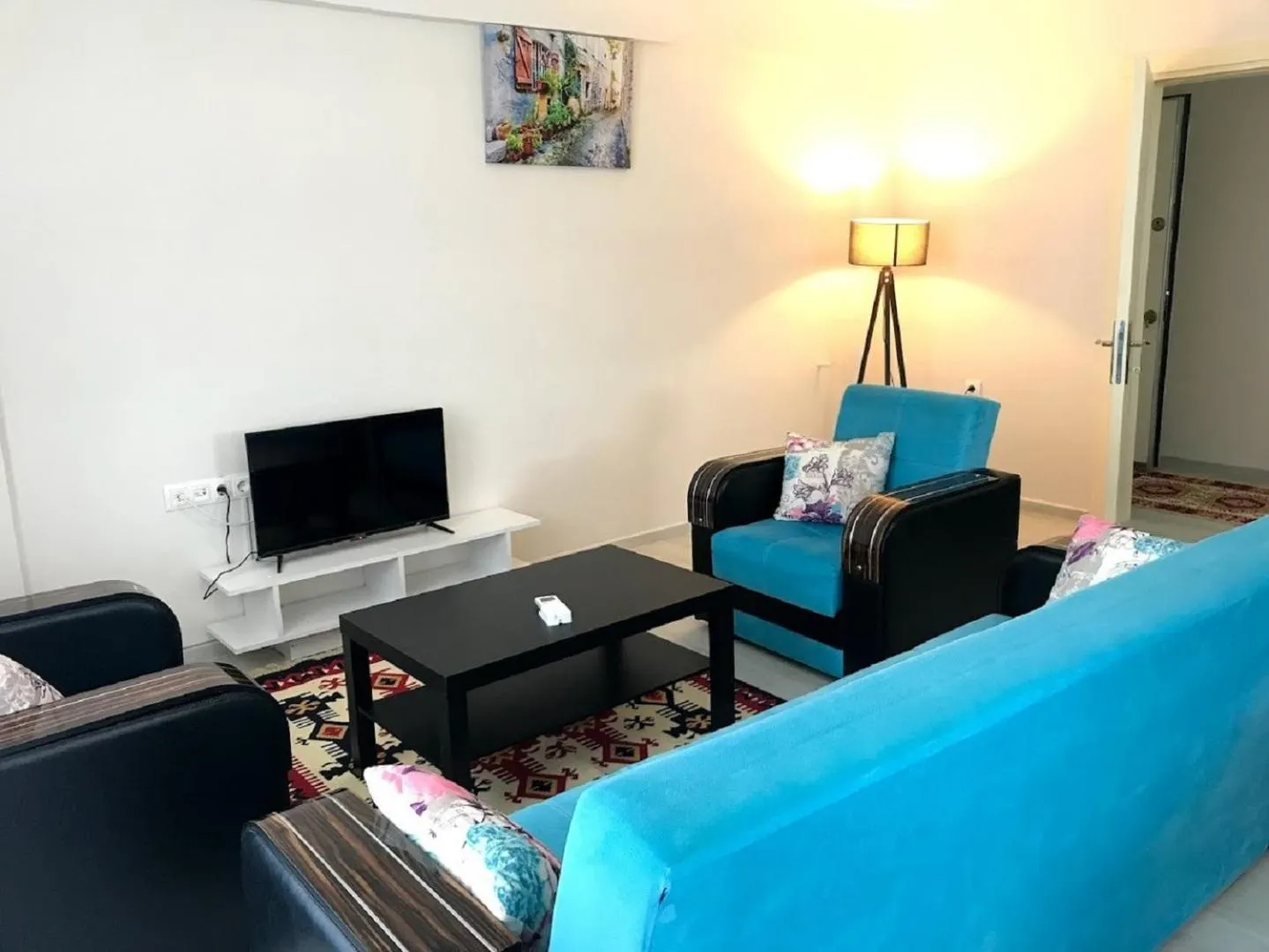 TV and multimedia in Dalaman Pansiyon & Family rooms