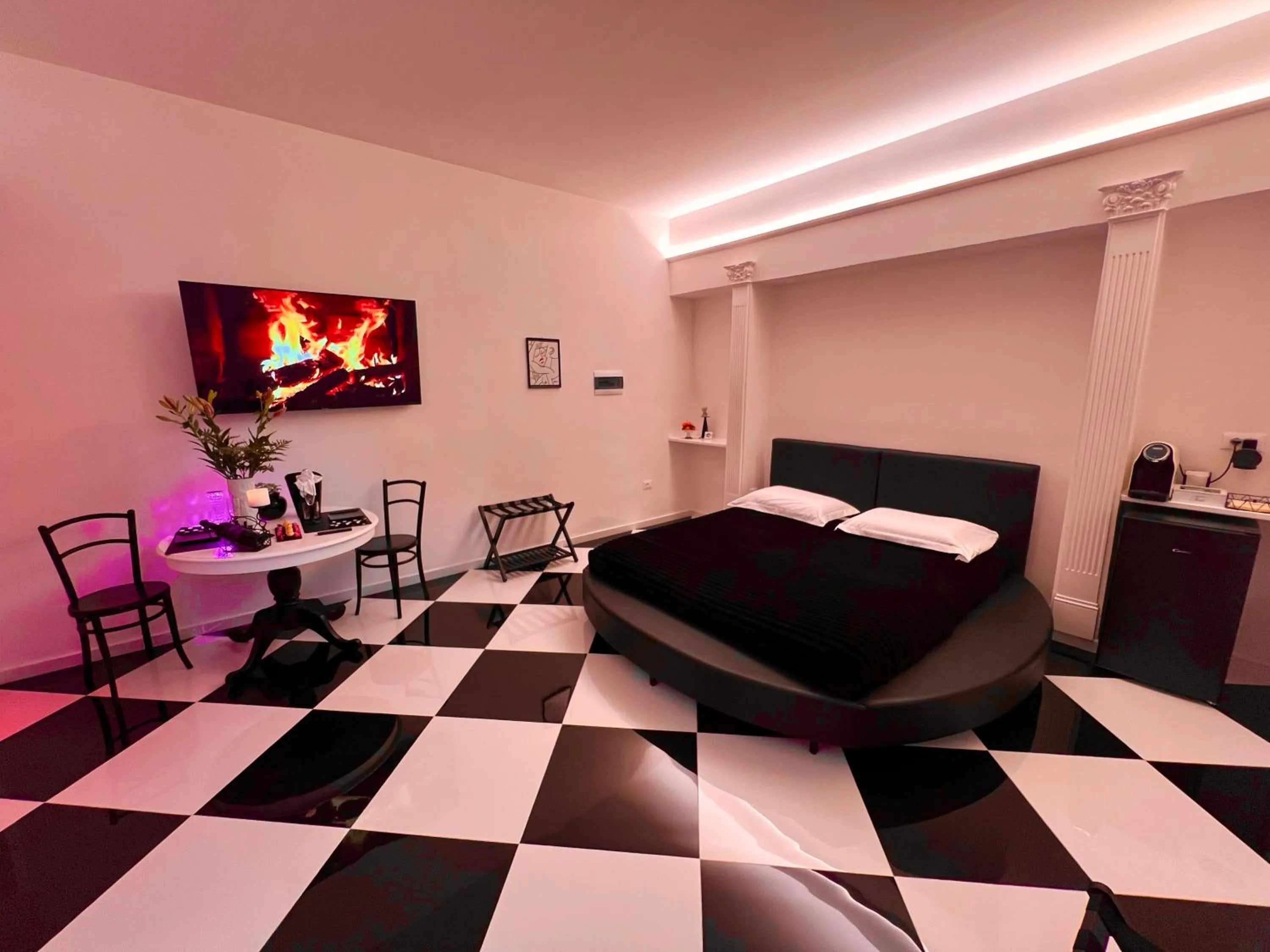 Bed in Alchimia Luxury Suites
