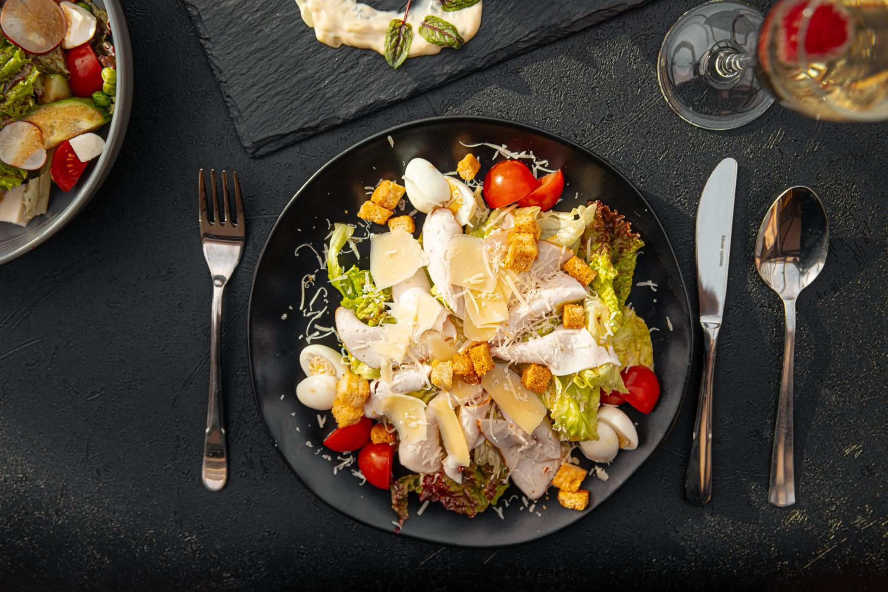 Food and drinks in Reikartz Sky Almaty