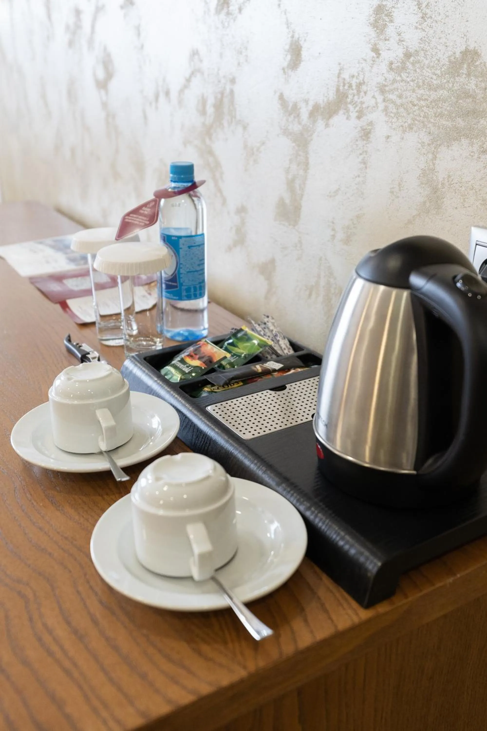 Coffee/tea facilities in Reikartz Sky Almaty