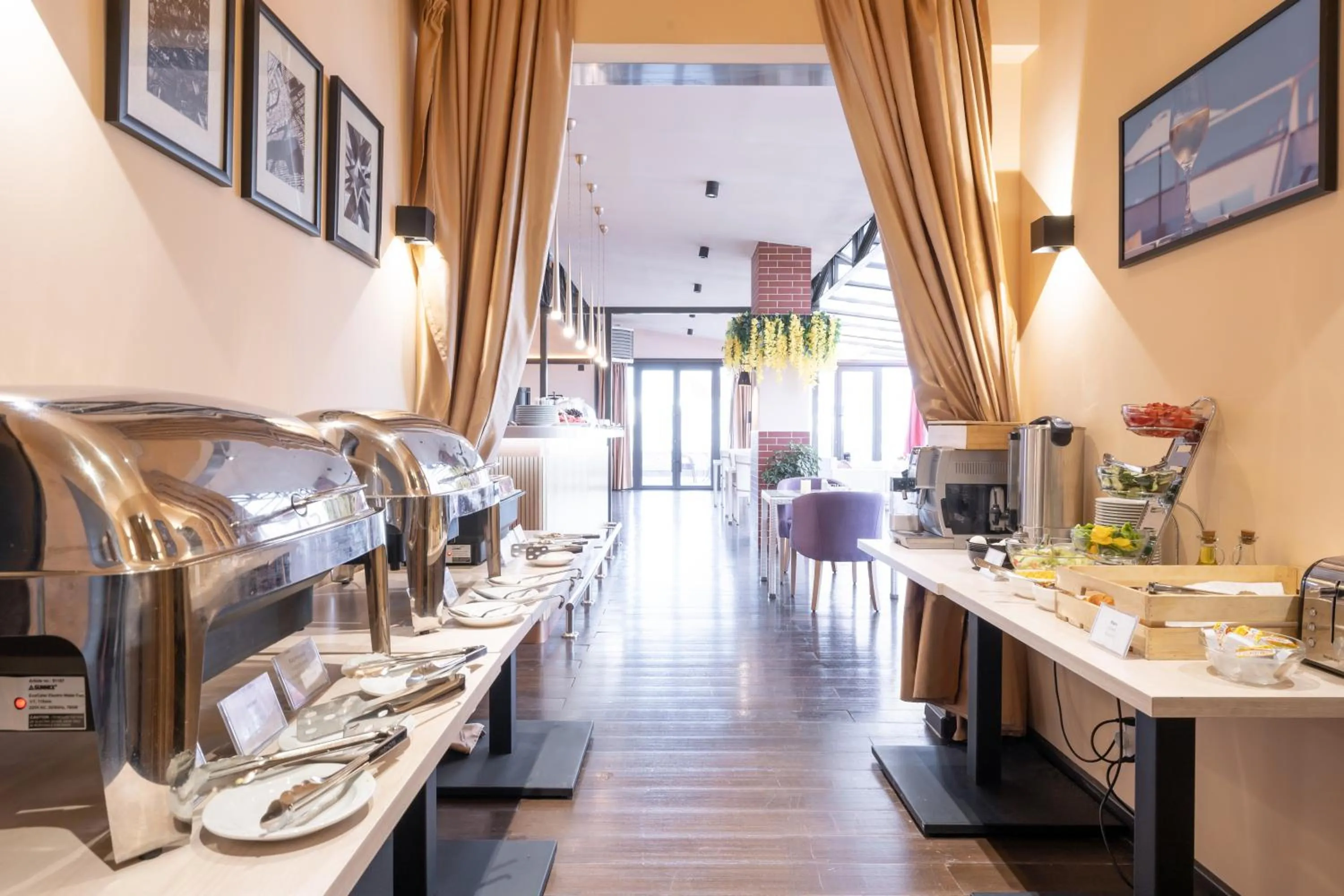 Food and drinks in Reikartz Sky Almaty