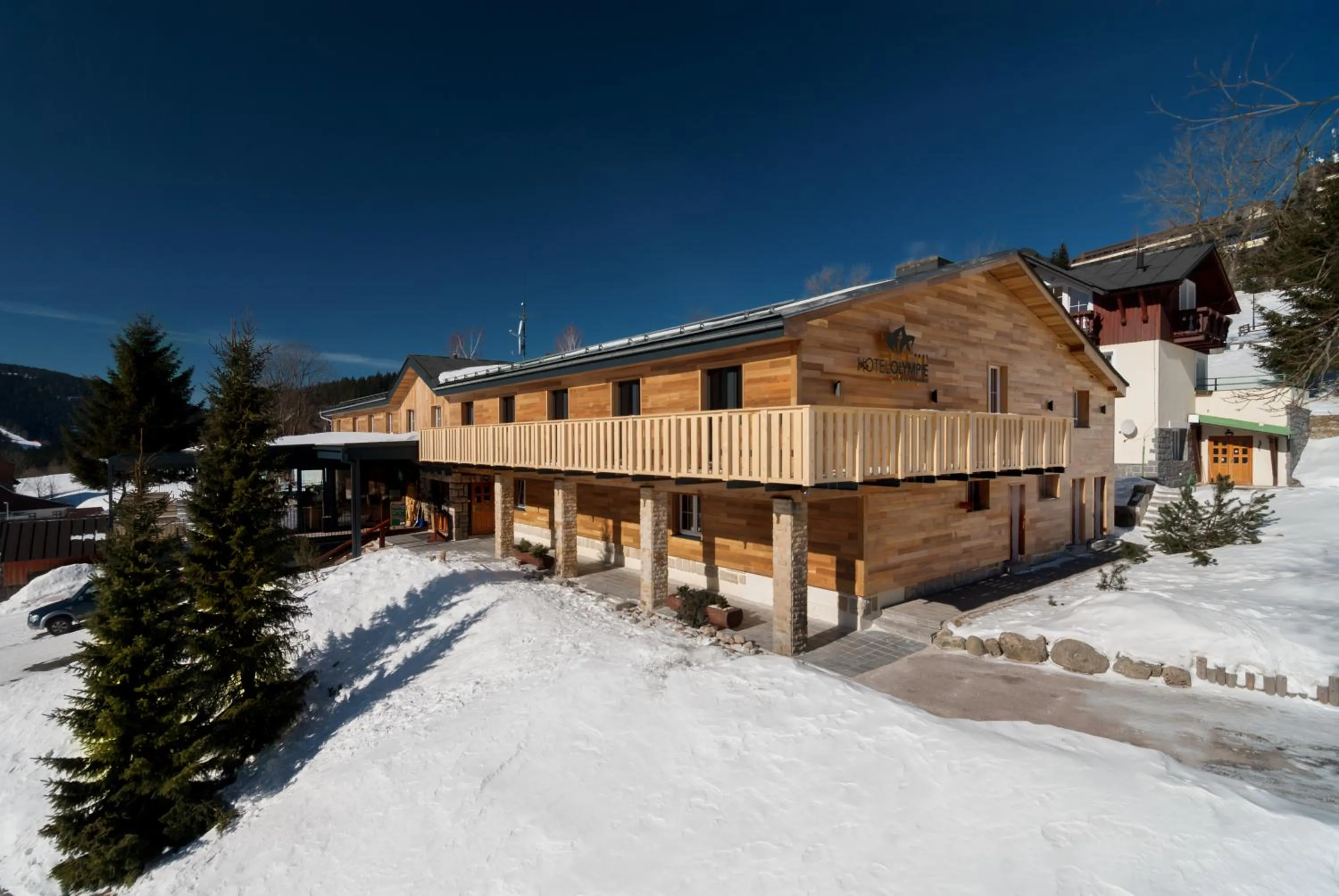 Facade/entrance in Hotel Olympie