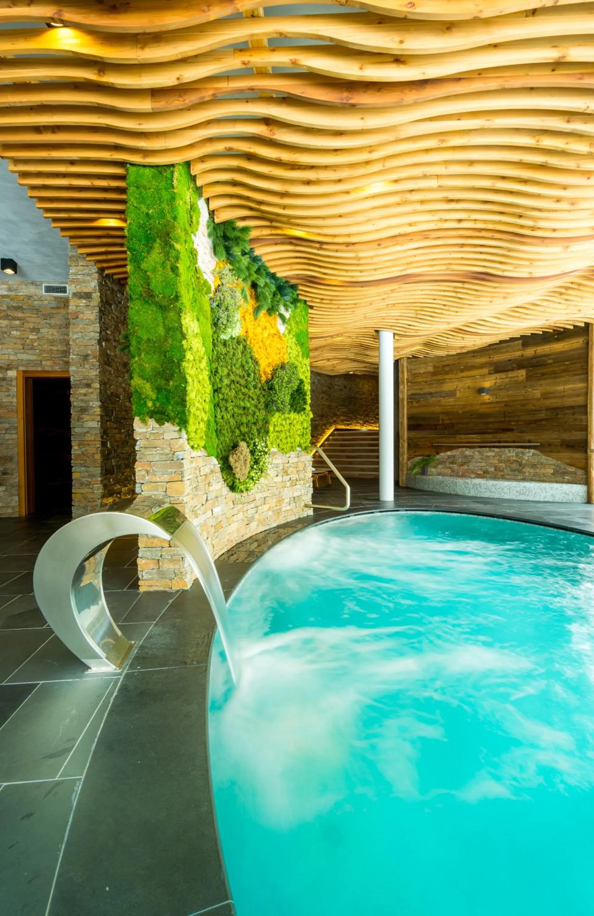 Swimming pool in Hotel Olympie