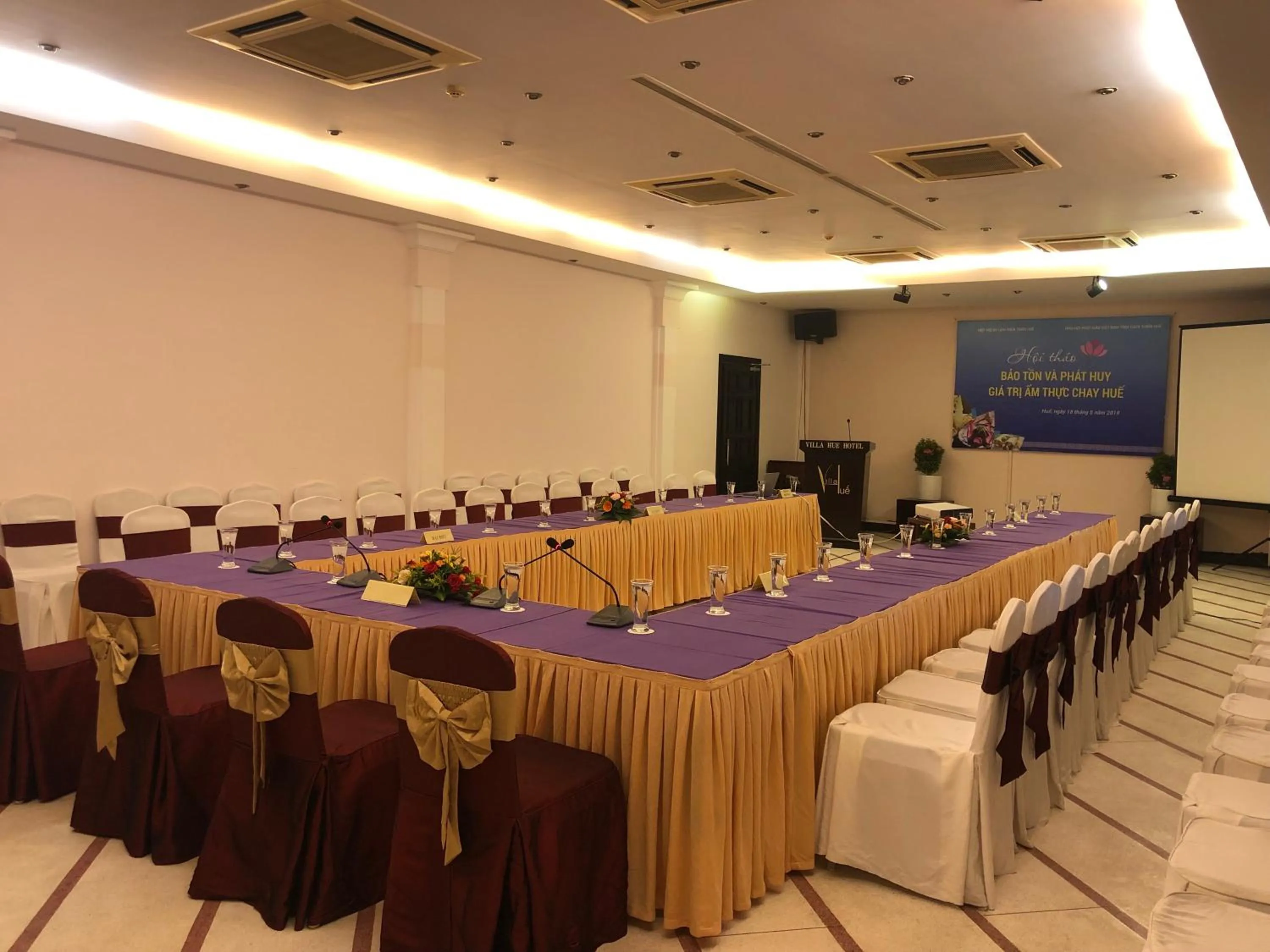 Meeting/conference room in Villa Hue Hotel