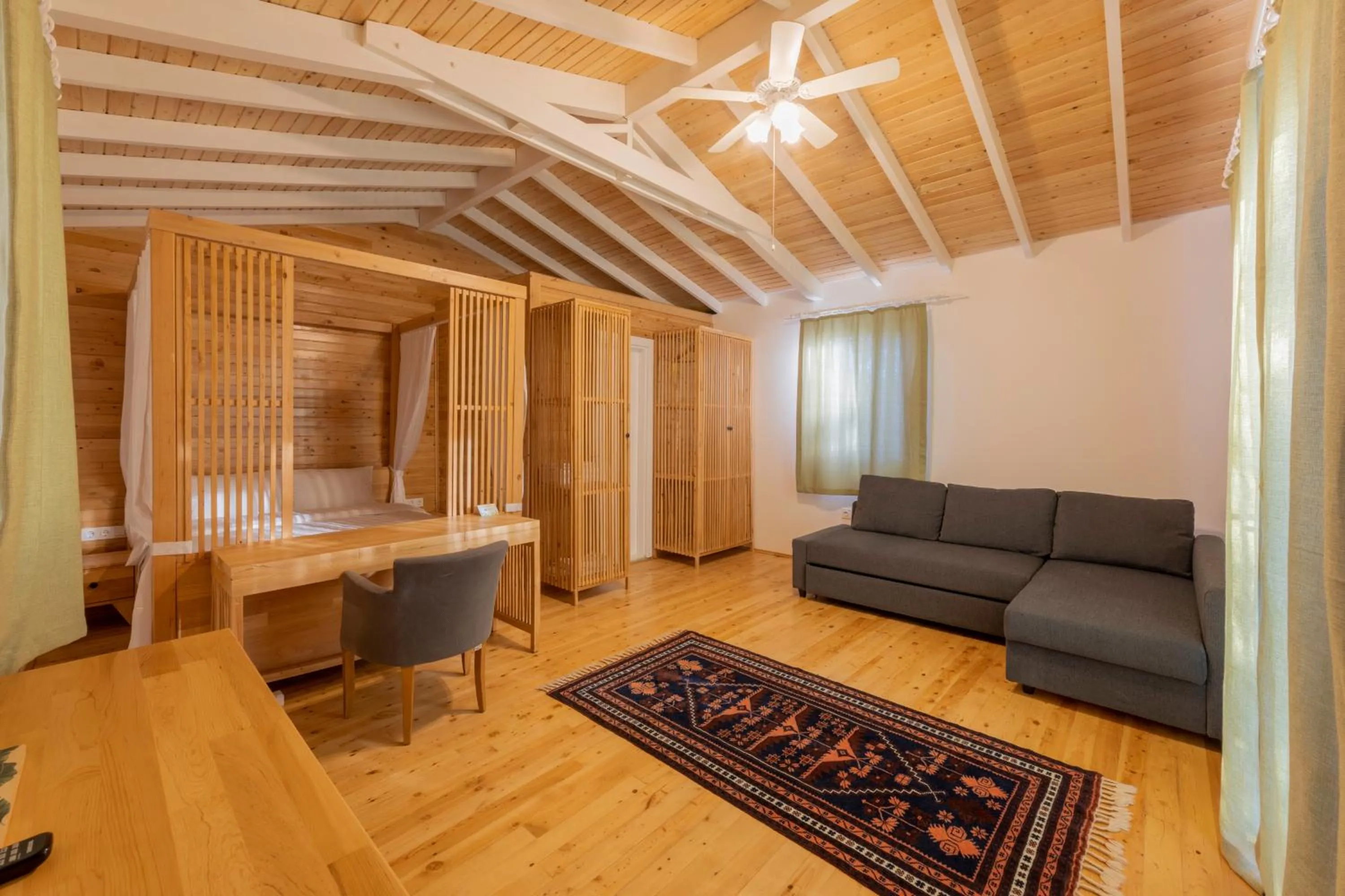 Living room in APA Mountain Lodge