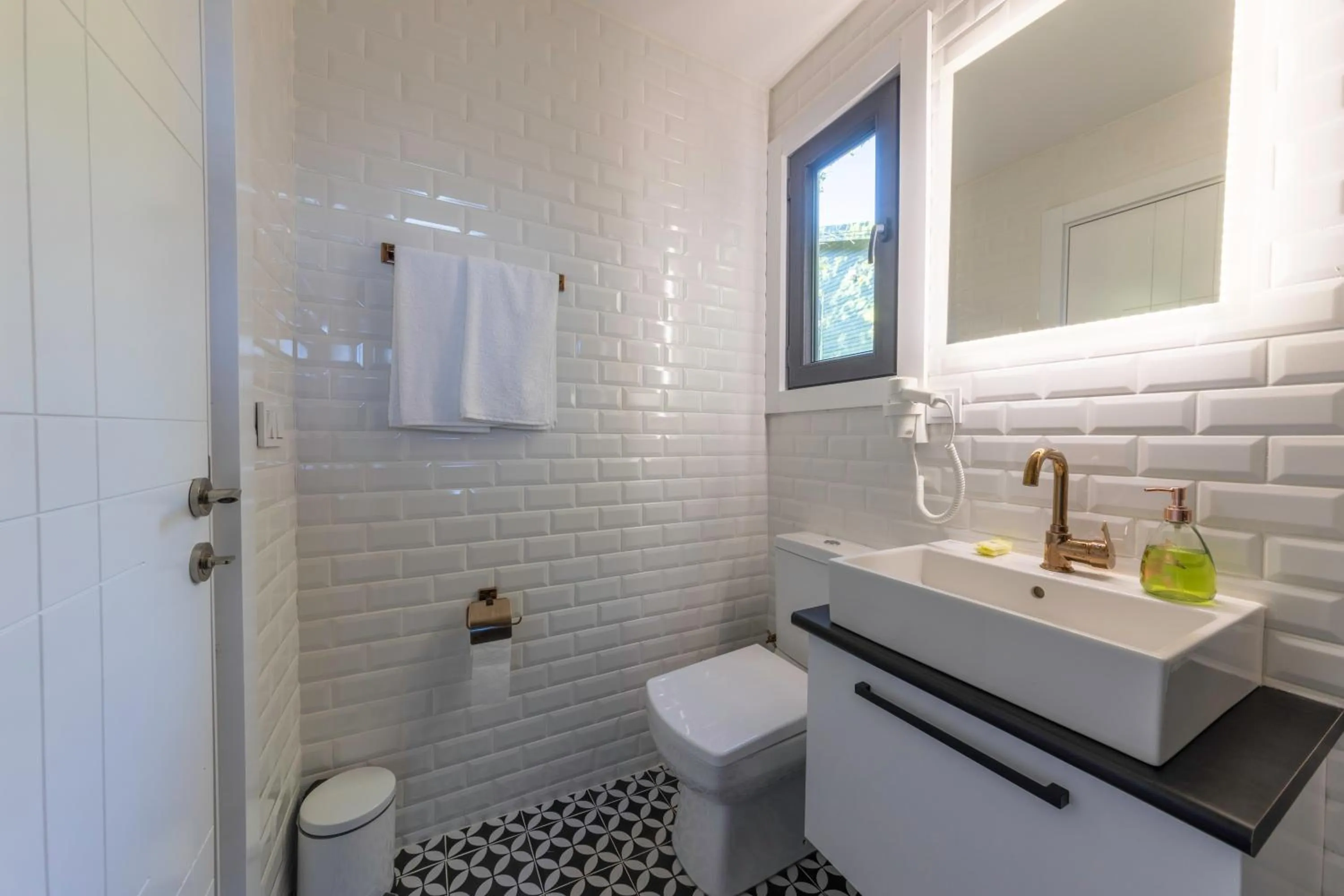 Bathroom in APA Mountain Lodge