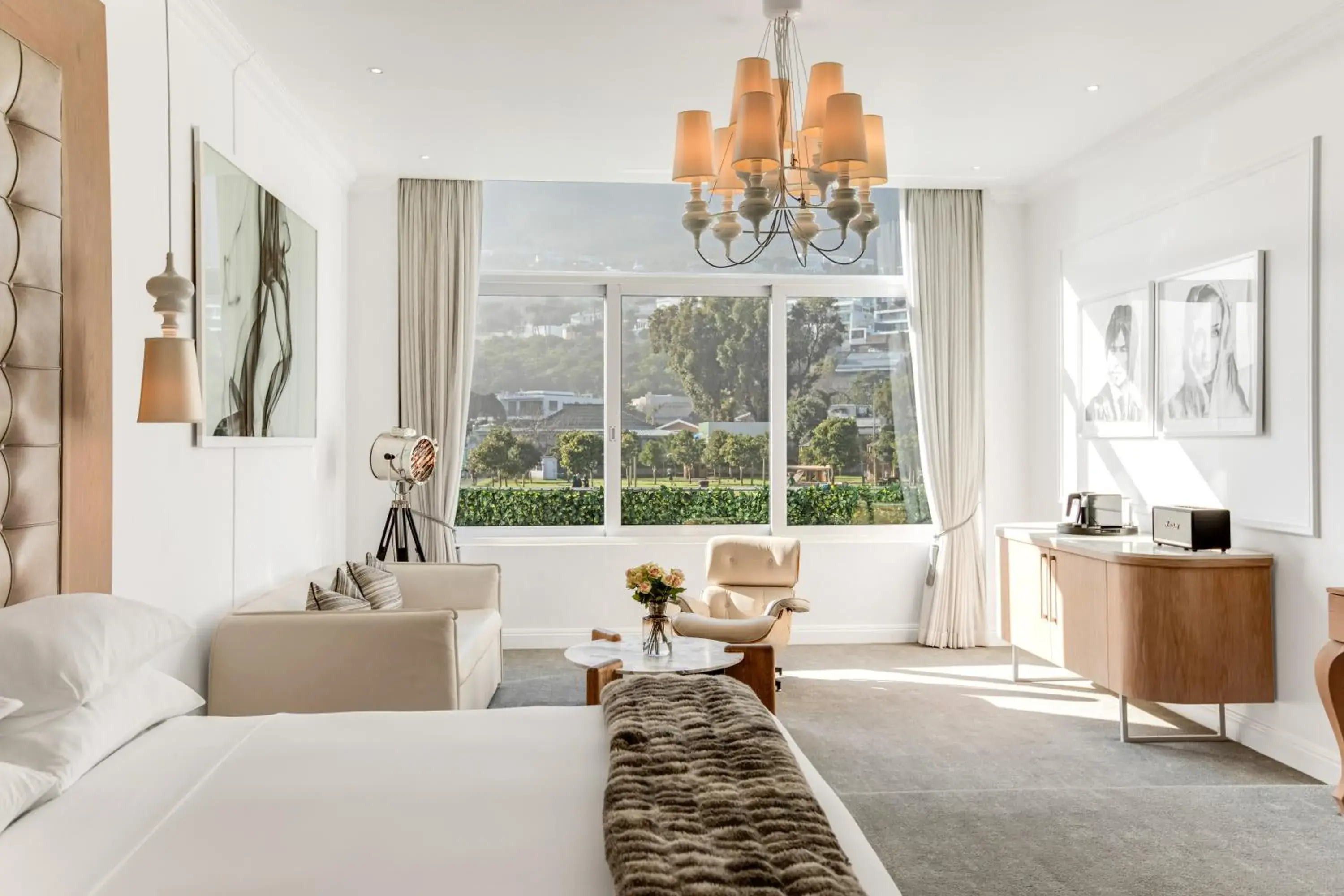 Superior Mountain Room with Bath in The Marly Boutique Hotel Superior Mountain Room with Bath in The Marly Boutique Hotel