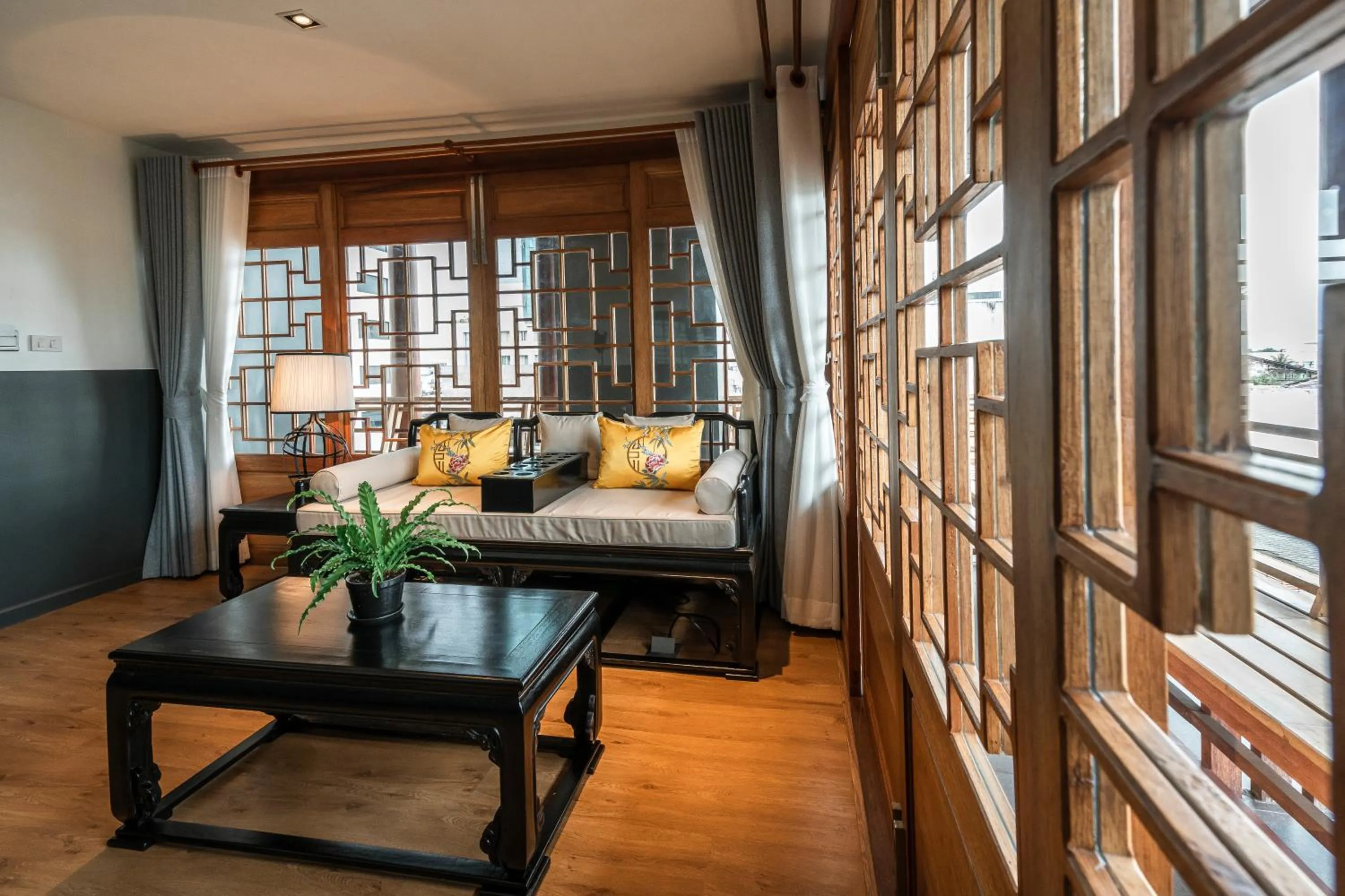 Living room in The Lantern Hatyai Hotel