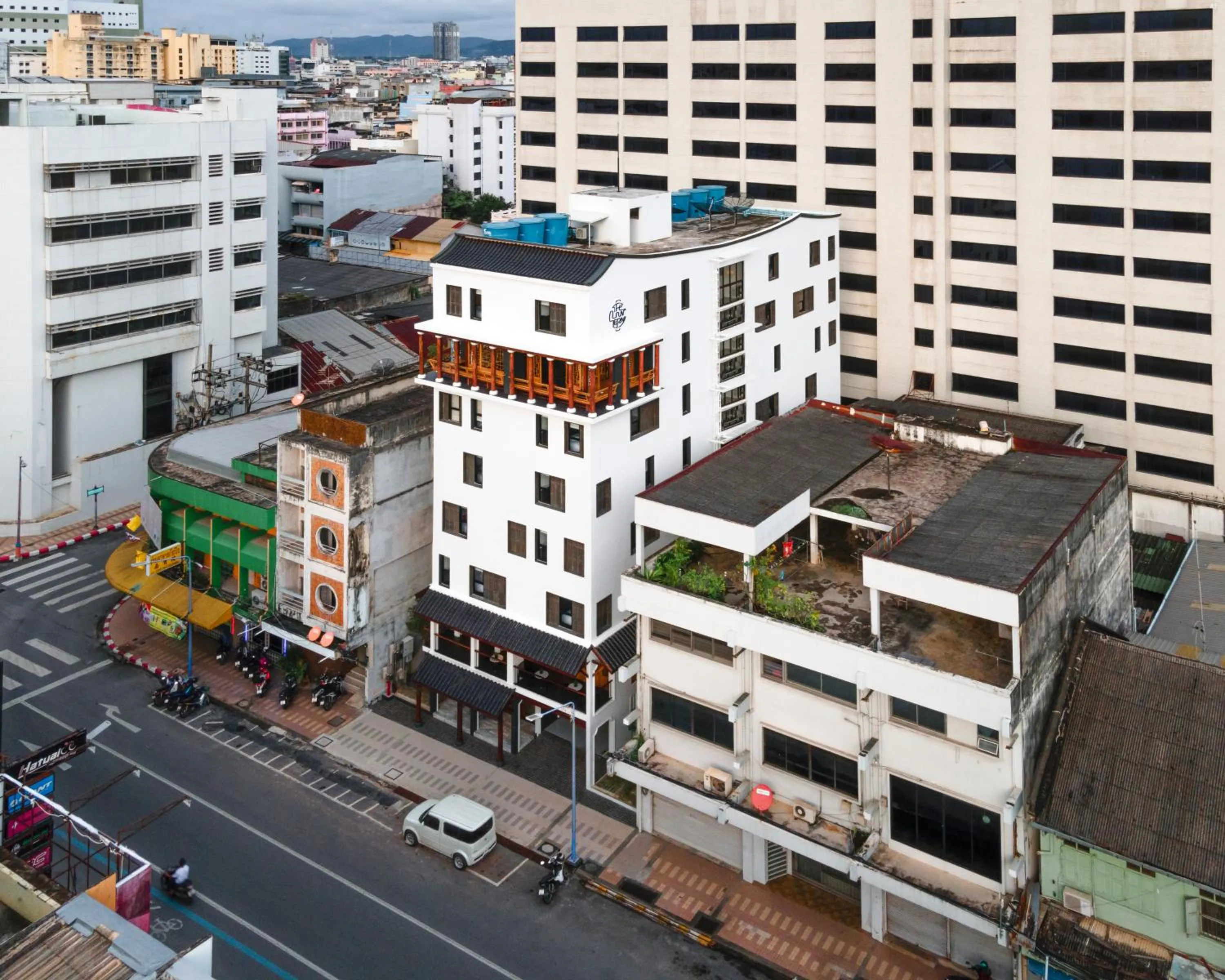 Property building in The Lantern Hatyai Hotel
