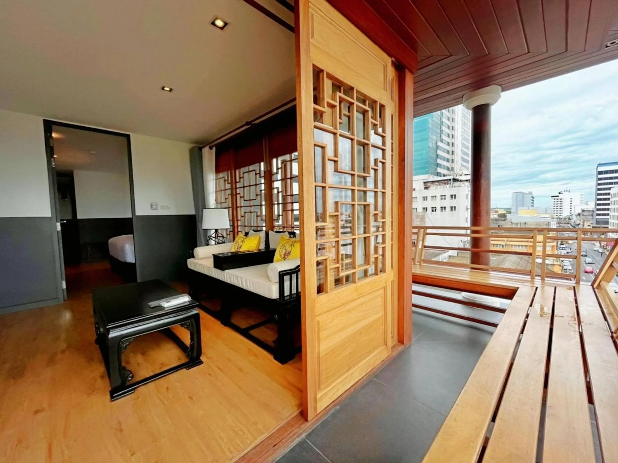 Balcony/Terrace in The Lantern Hatyai Hotel