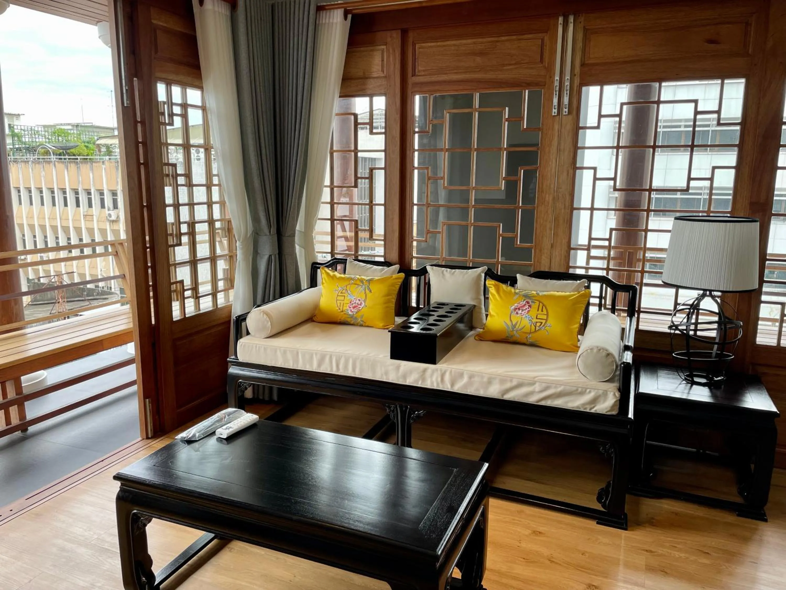 Living room in The Lantern Hatyai Hotel