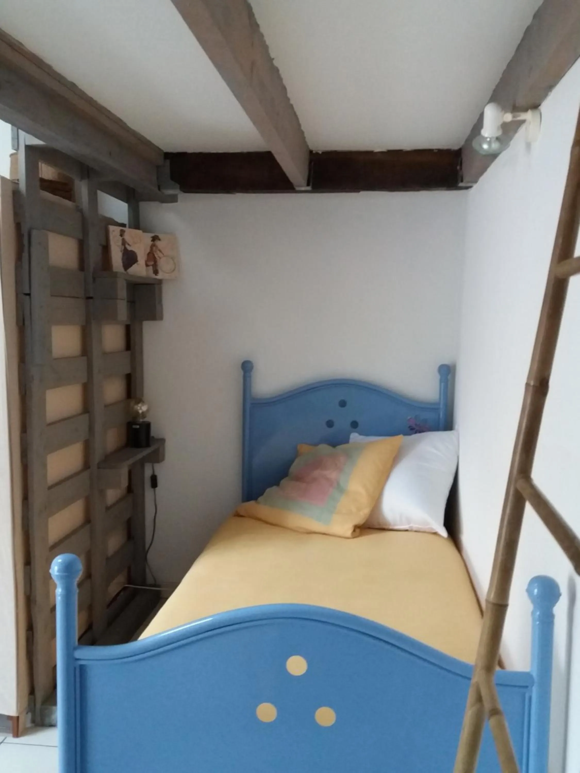 Bed in Chambre d'hôtes La Thibaudière
