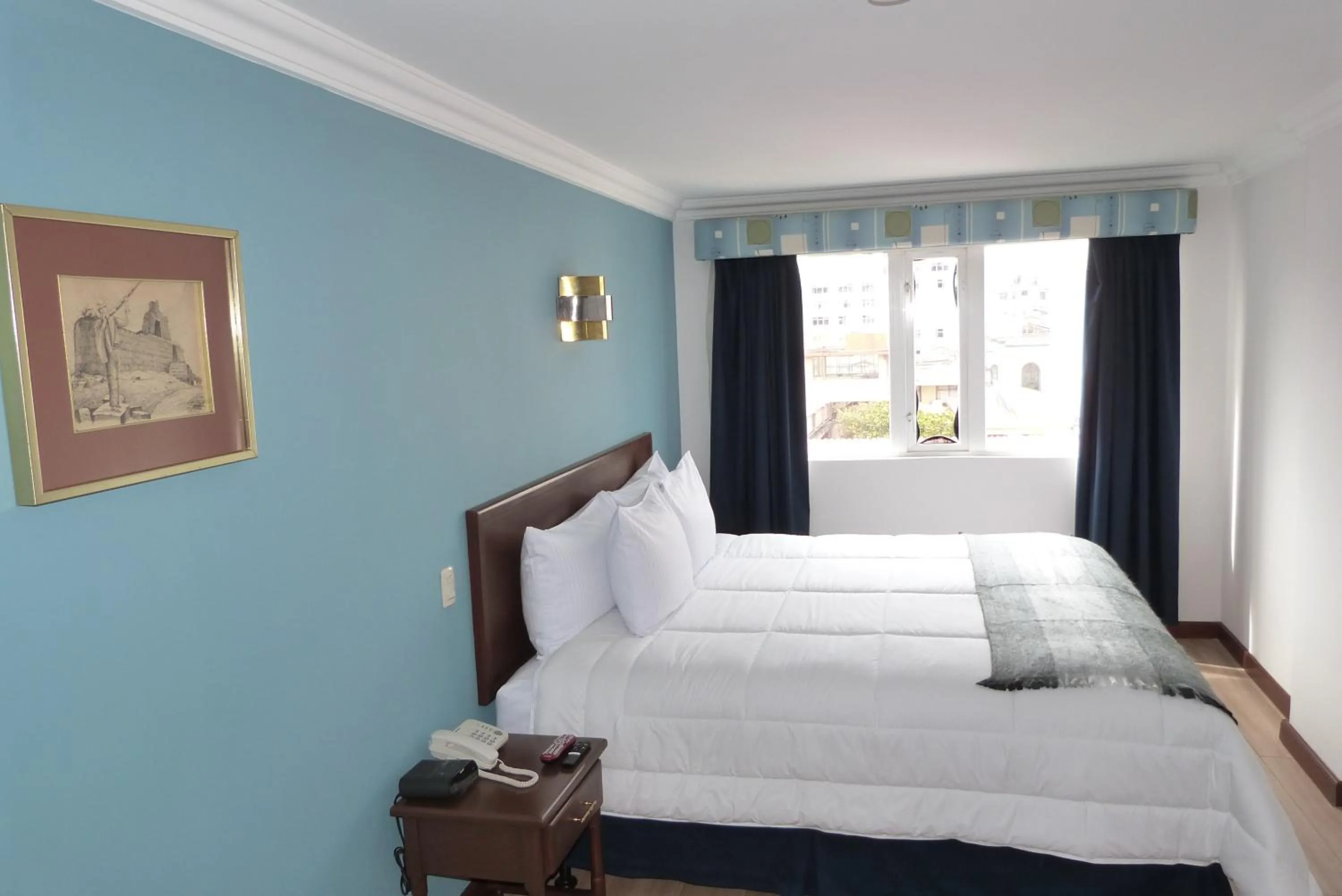 Photo of the whole room, Bed in Hotel El Conquistador