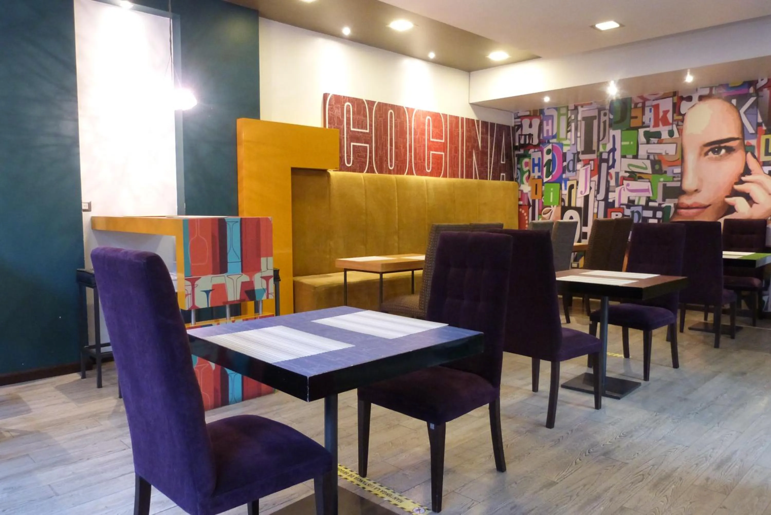 Restaurant/places to eat in Hotel El Conquistador