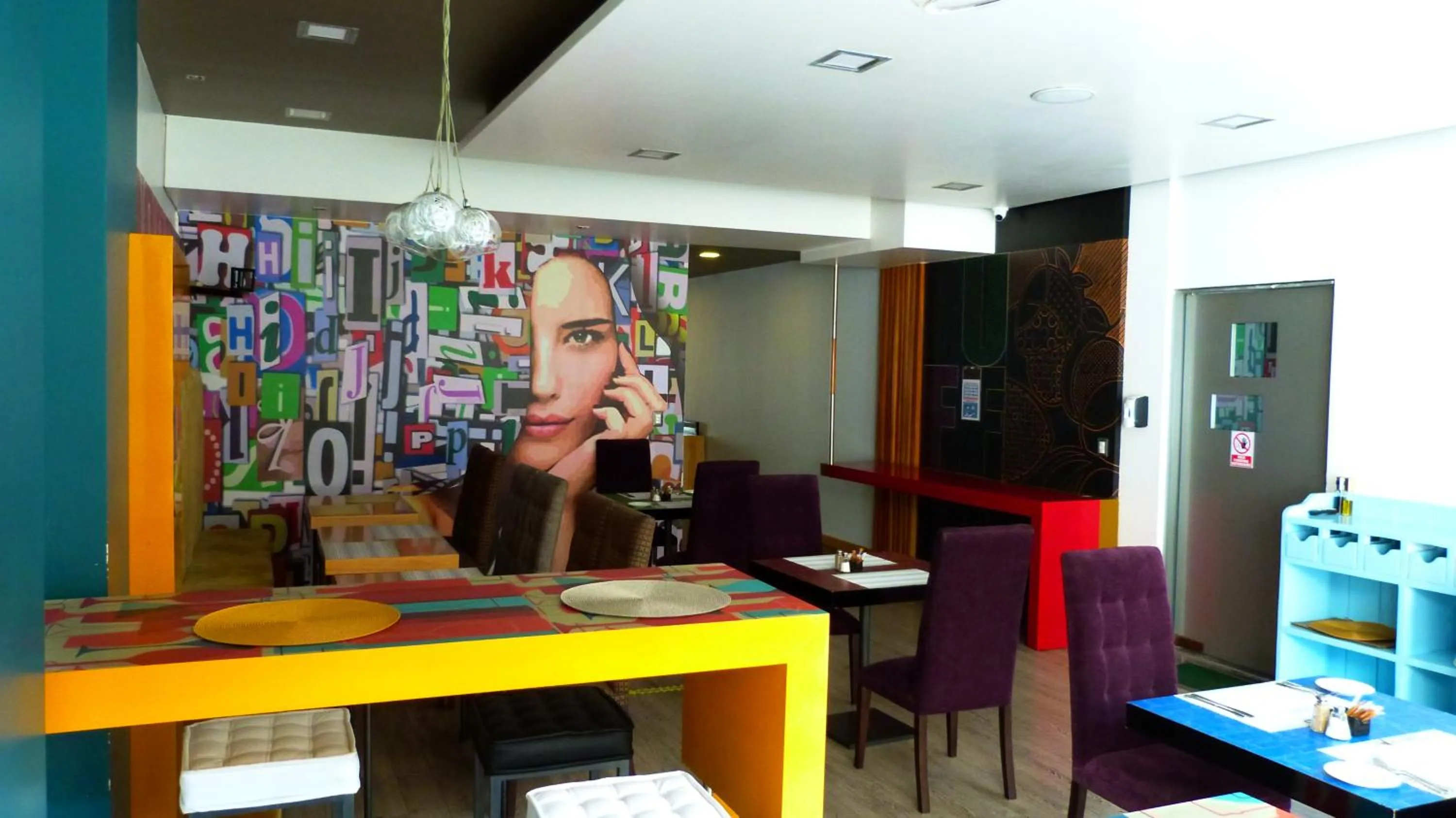 Restaurant/places to eat in Hotel El Conquistador