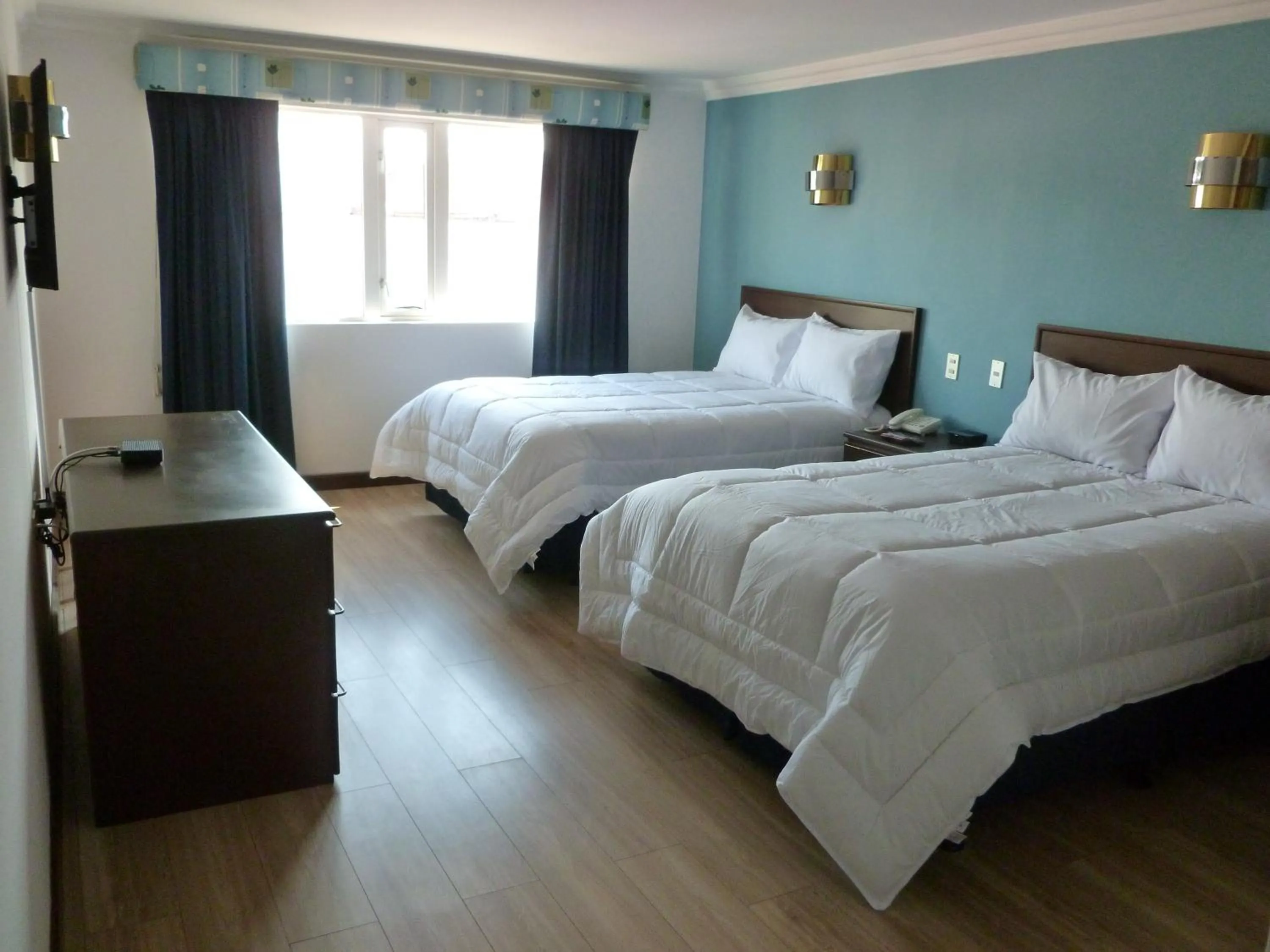 Photo of the whole room, Bed in Hotel El Conquistador