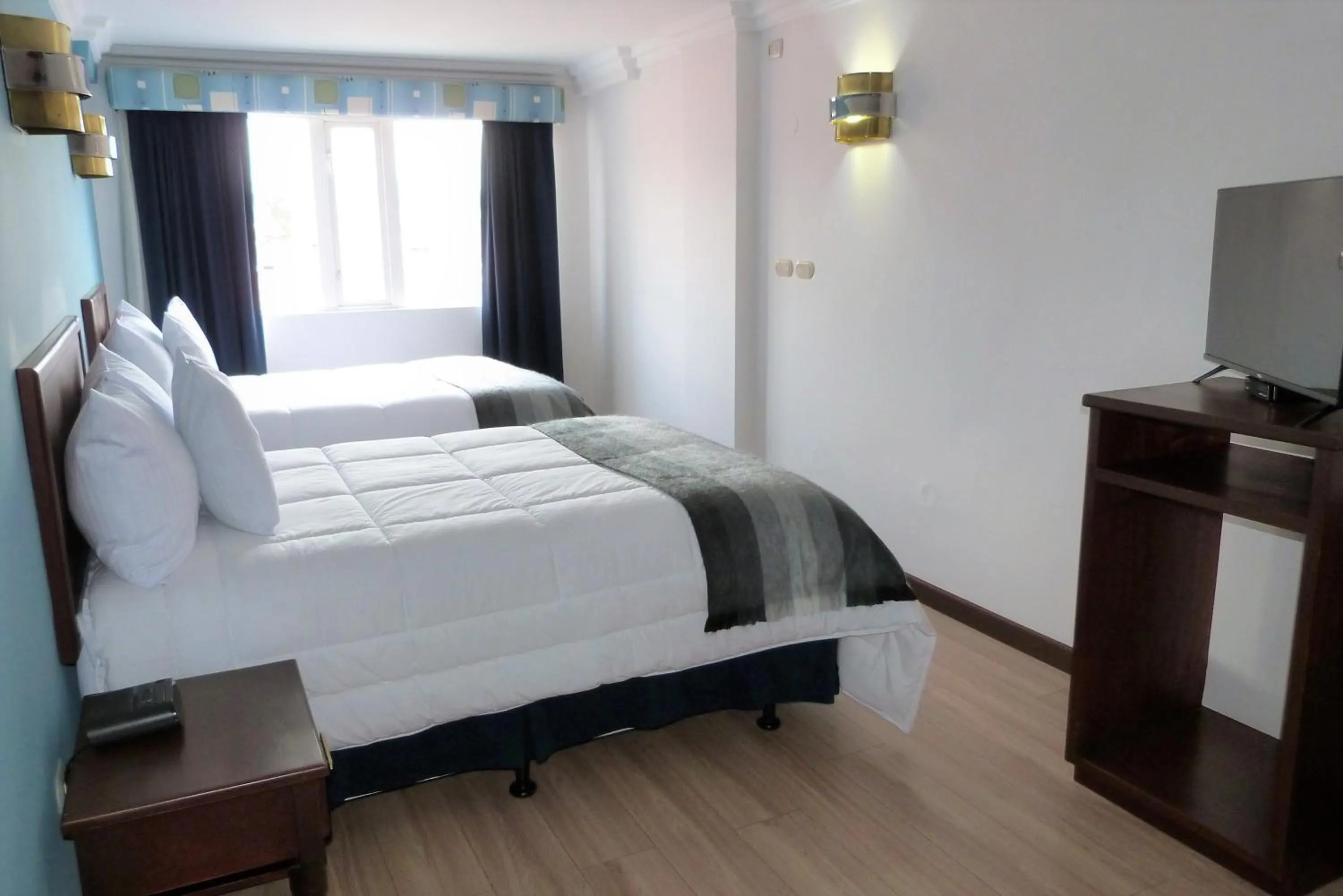 Photo of the whole room, Bed in Hotel El Conquistador