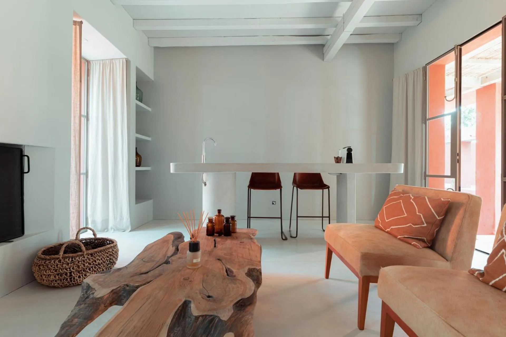 Bedroom in LUZ Culinary Wine Lodge