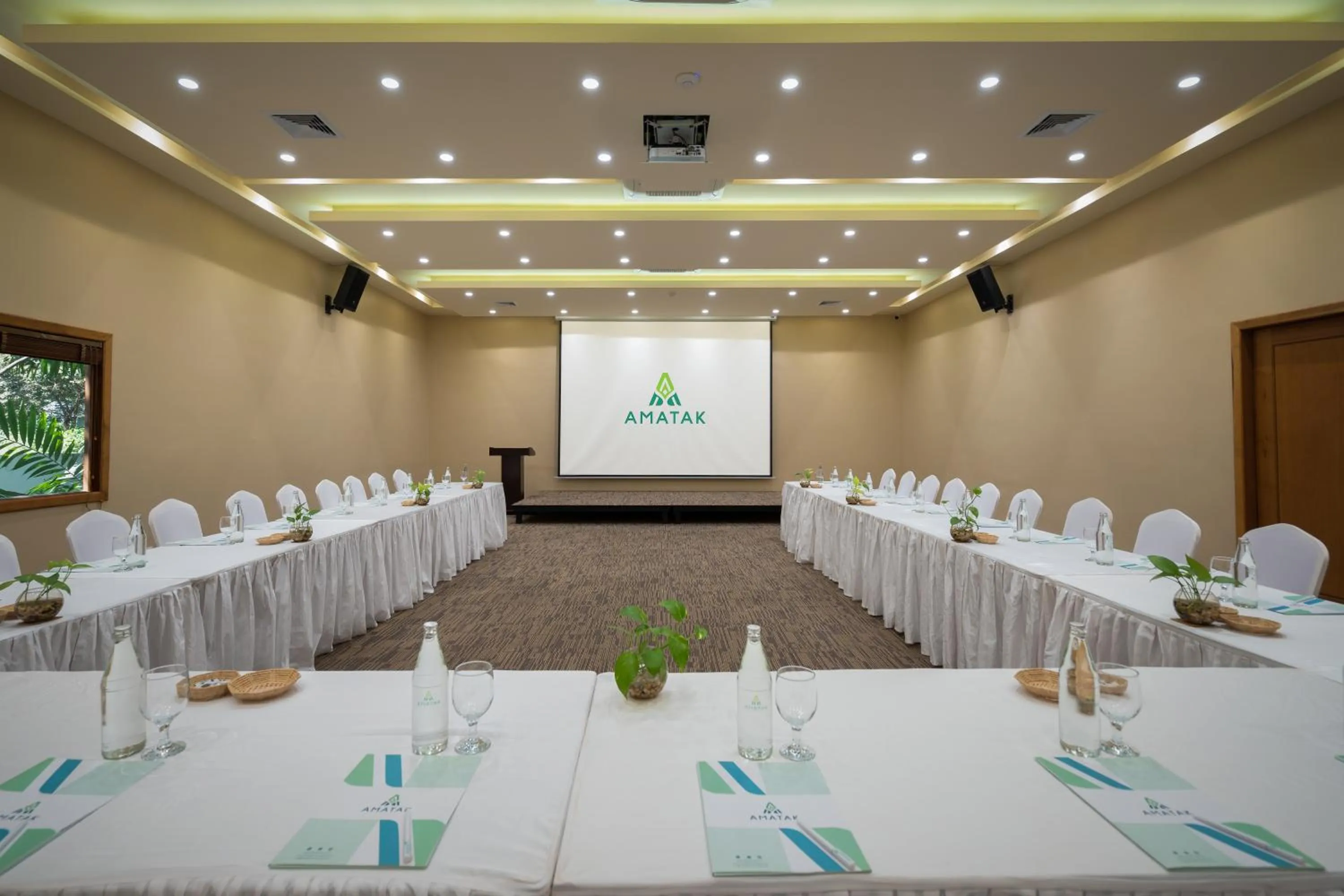 Business facilities in Amatak Boutique Hotel