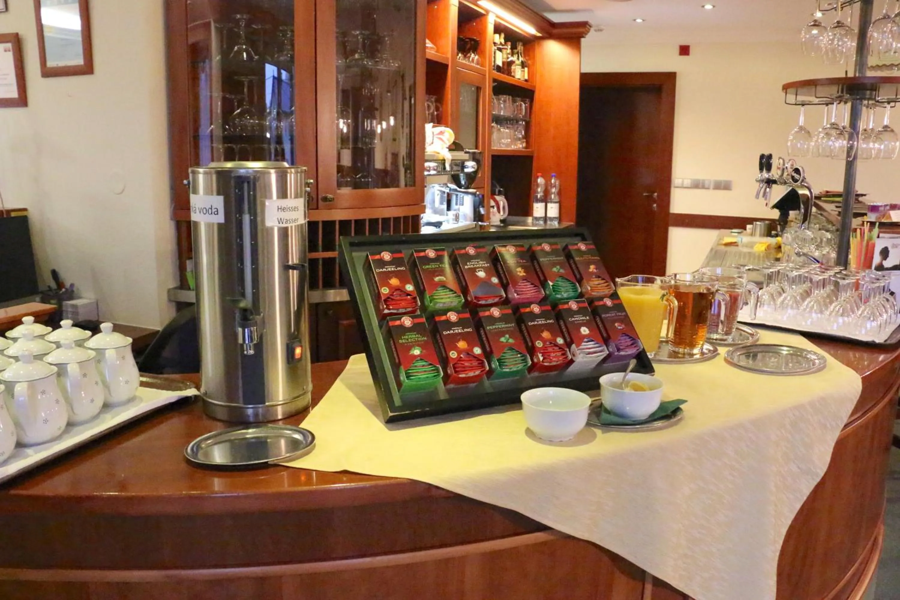 Coffee/tea facilities in Komorni Hurka