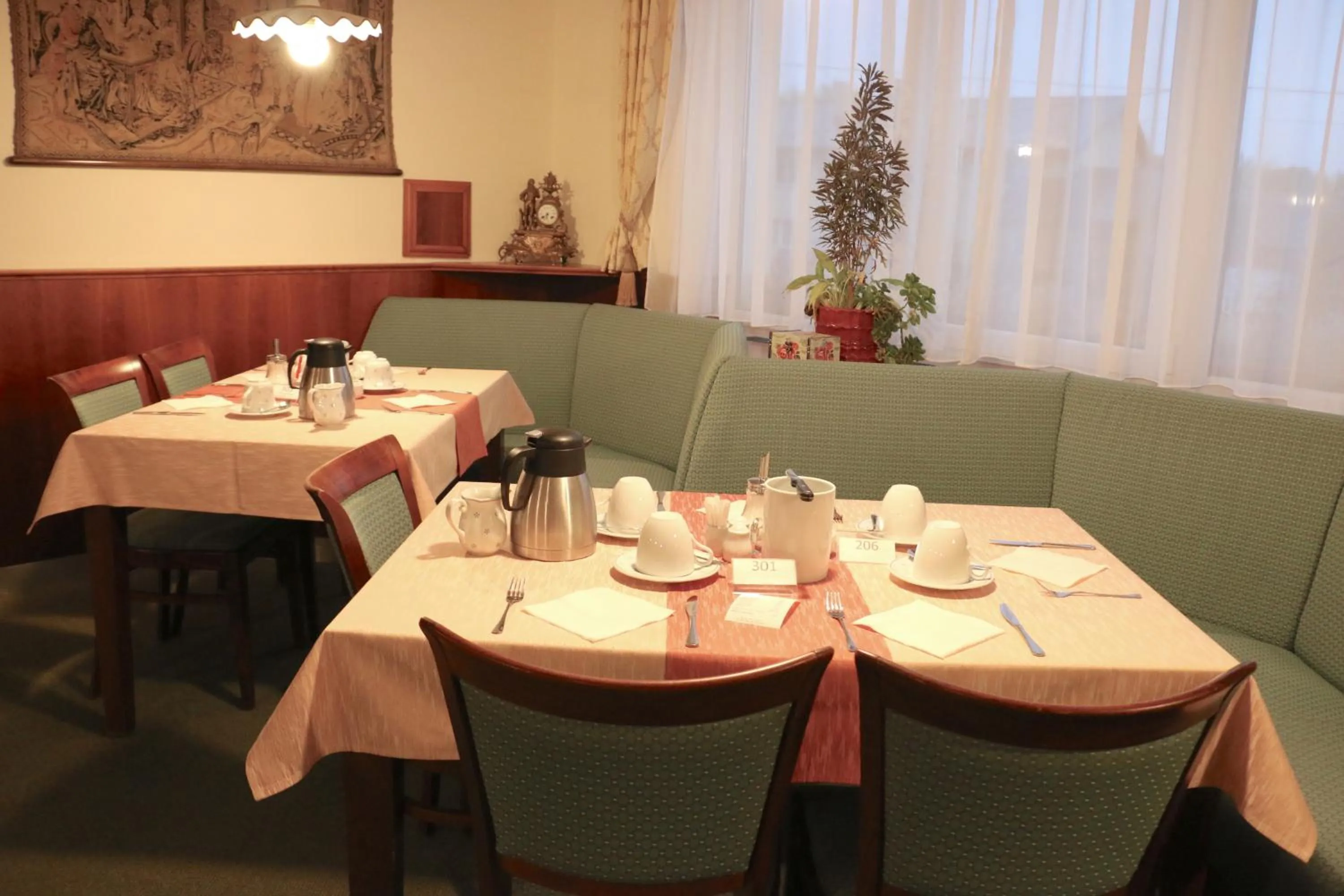 Breakfast in Komorni Hurka