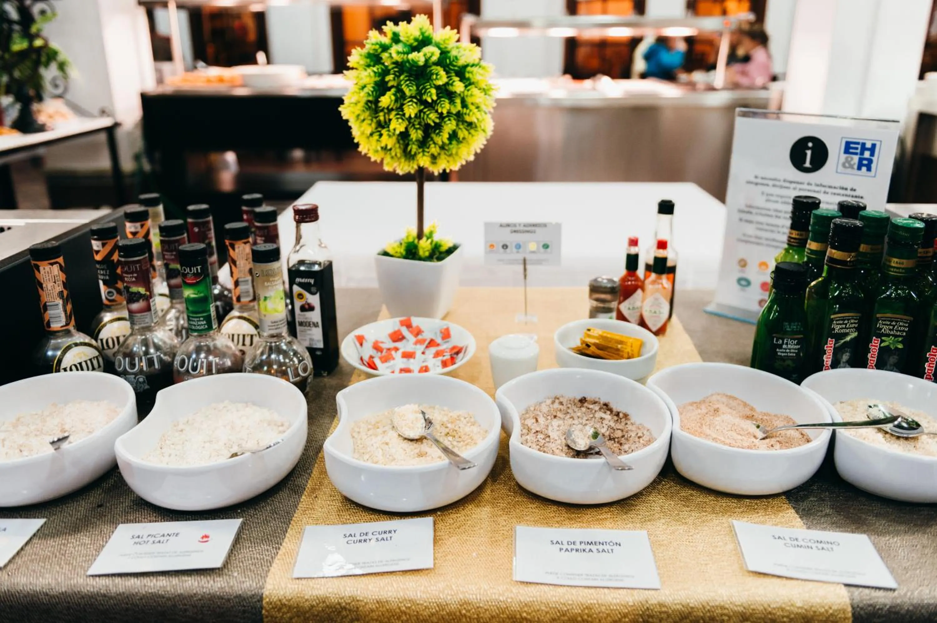 Food and drinks in Ona Beverly Hills Suites