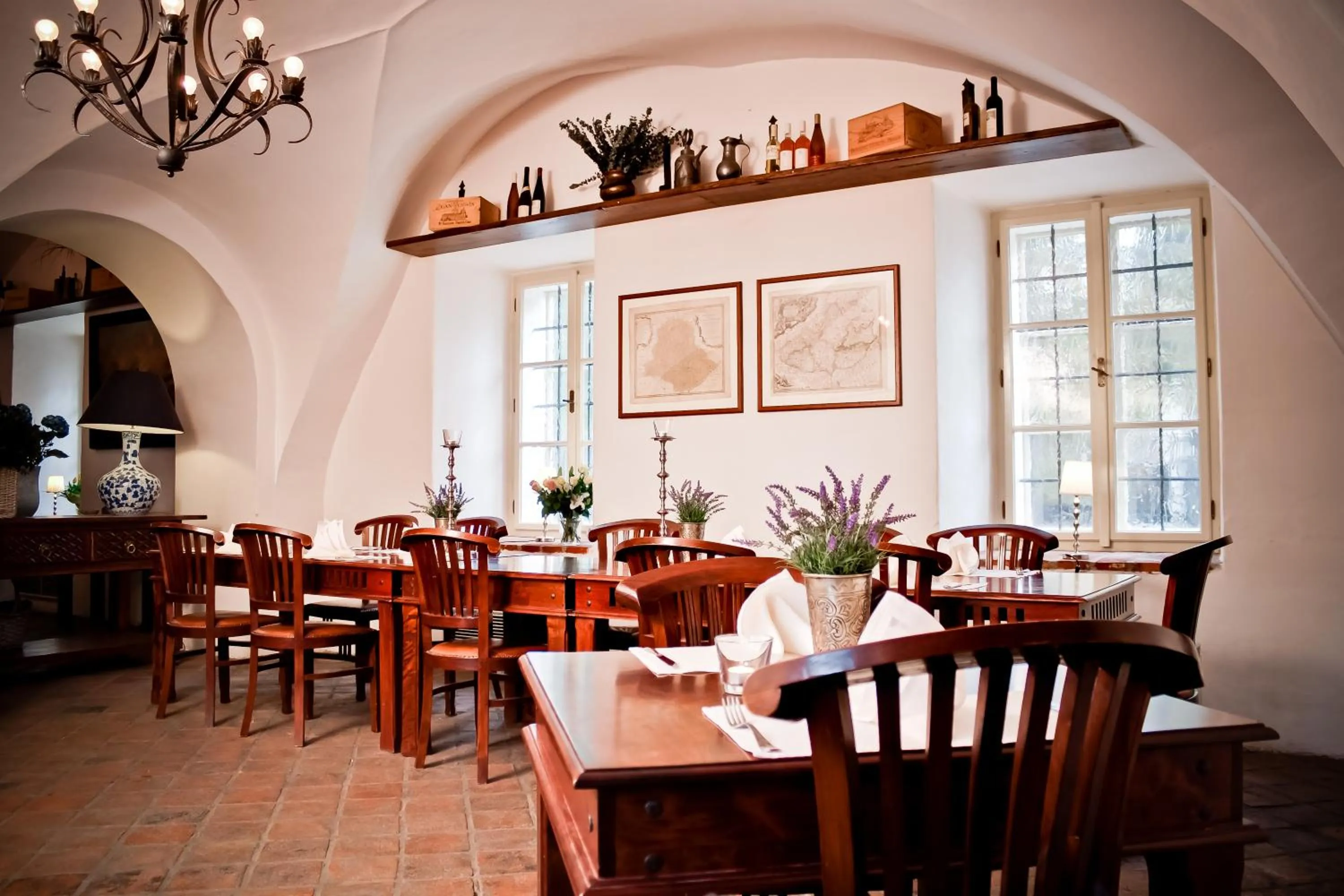 Restaurant/places to eat in Zamek Zabreh