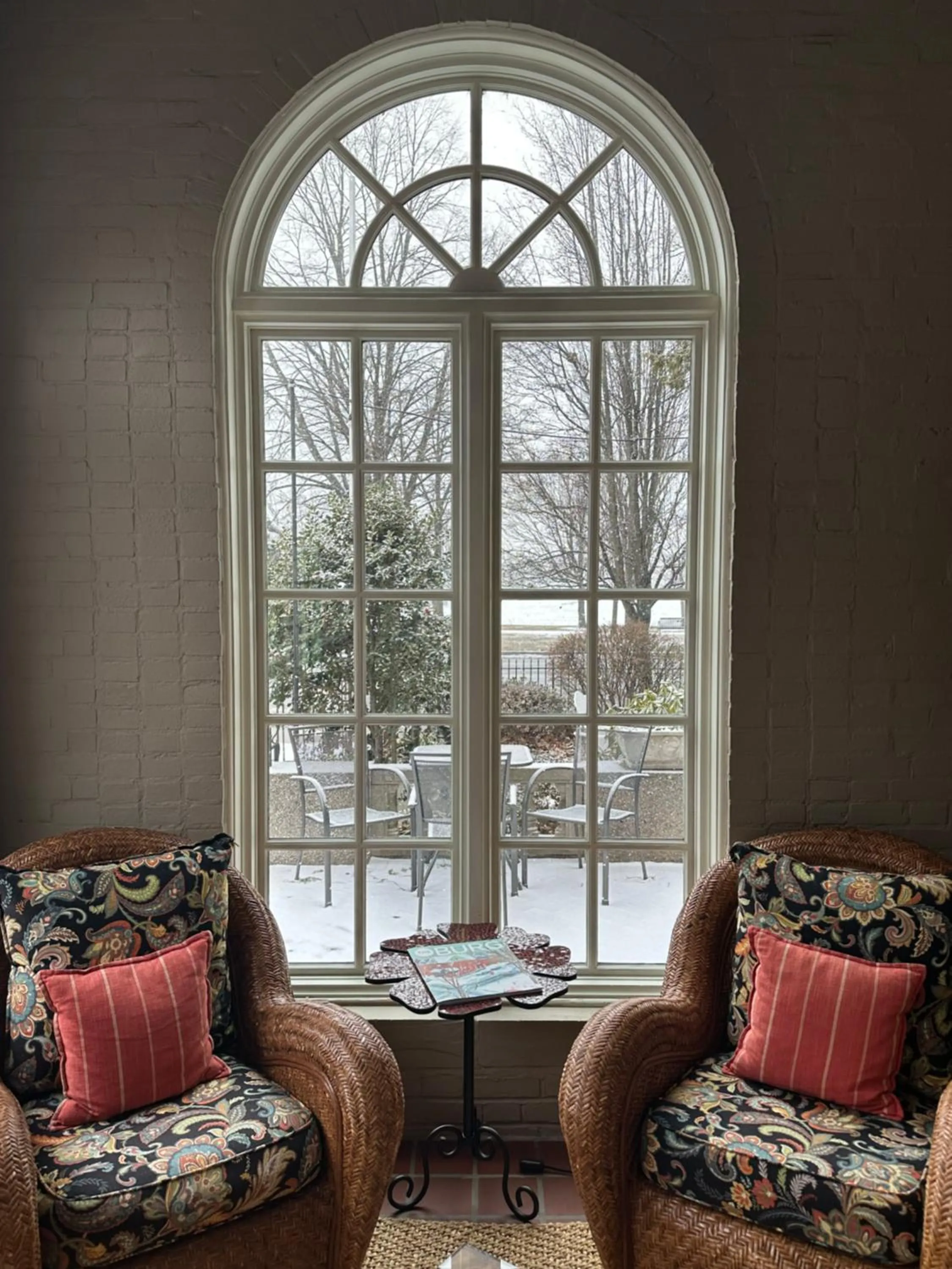 Seating area in City House Bed and Breakfast