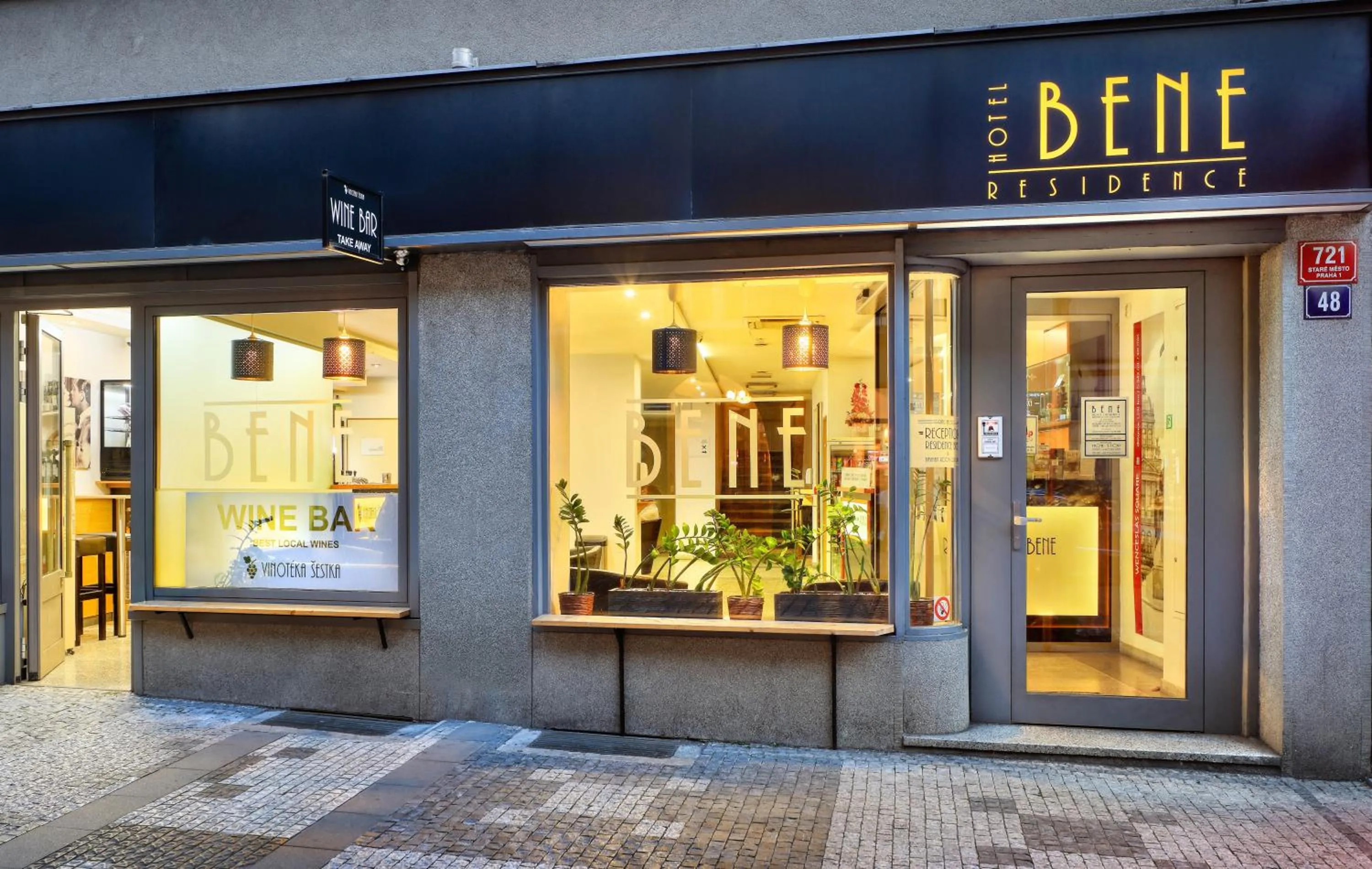 Property building in Residence BENE