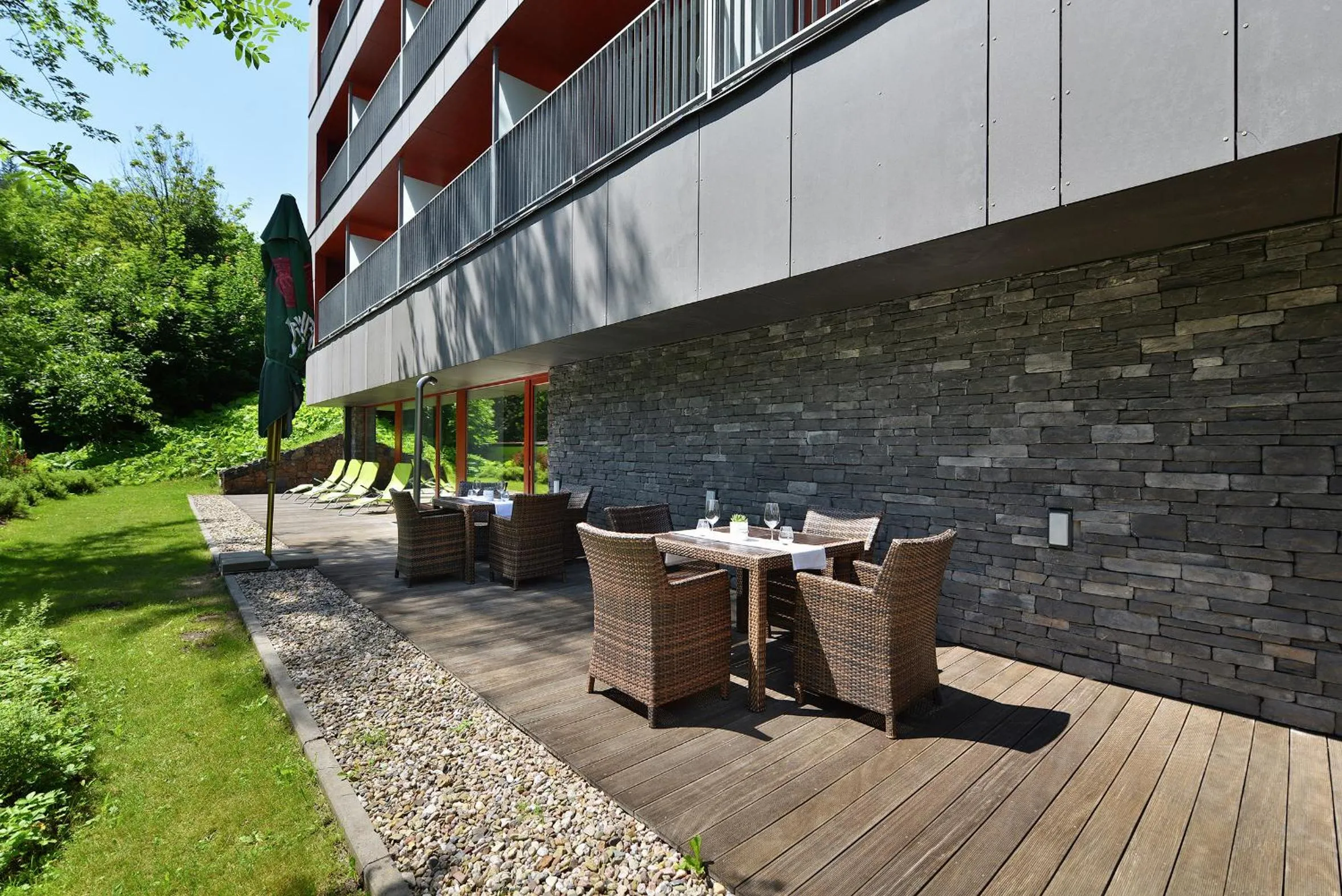 Patio in Omnia Hotel Relax & Wellness