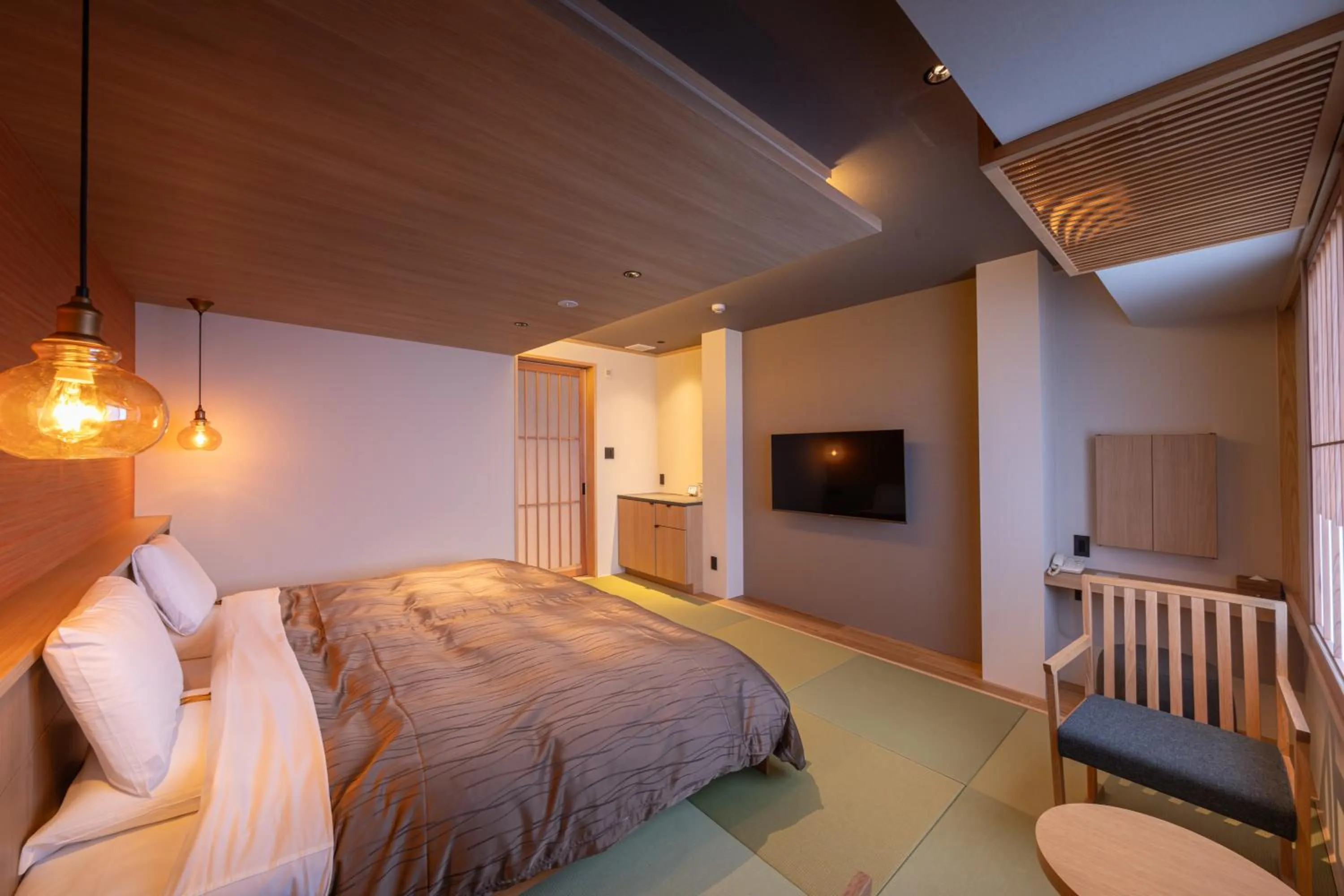 Photo of the whole room, Bed in Ryotei Matsubaya