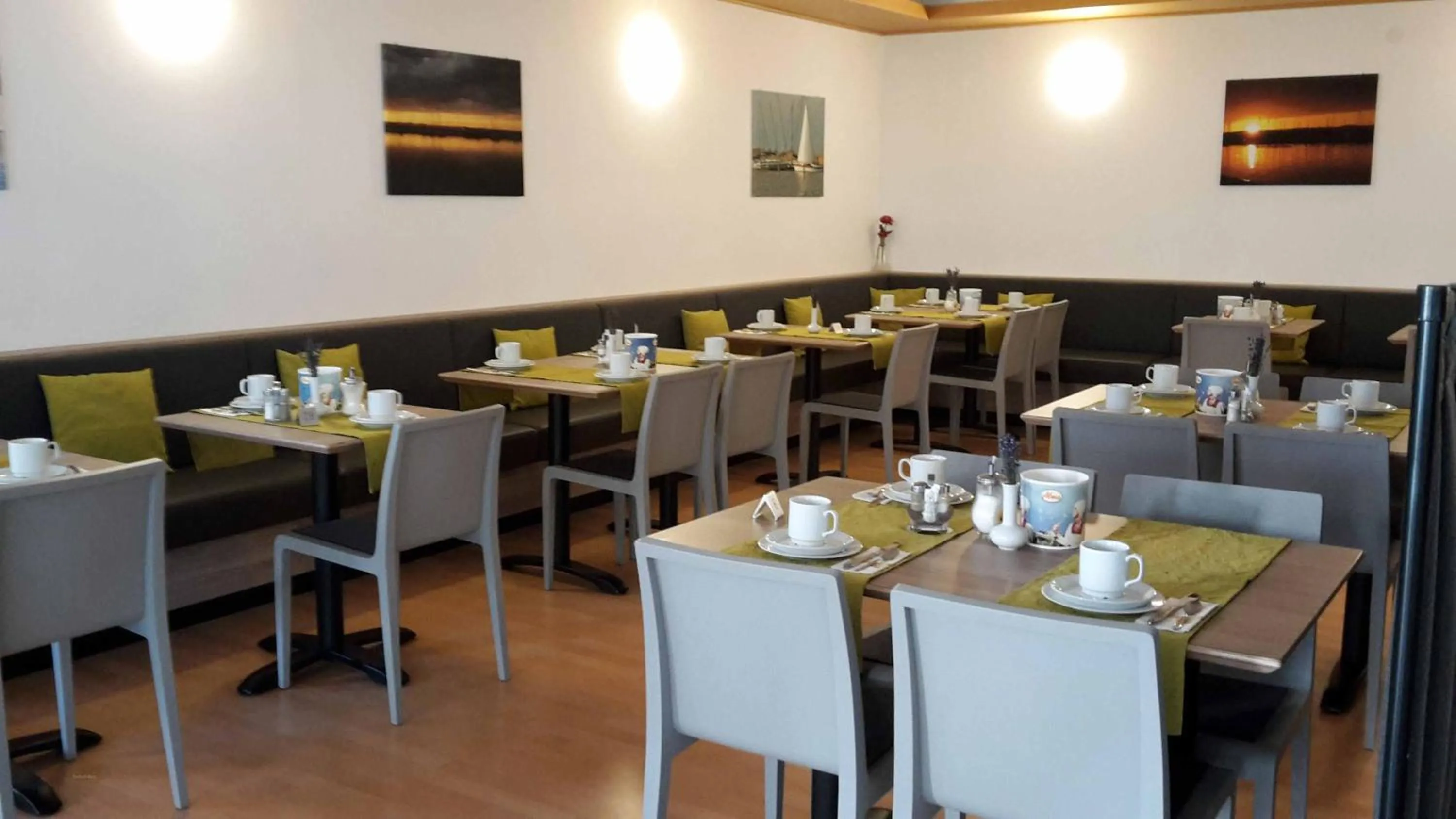 Buffet breakfast in Hotel am See Rust