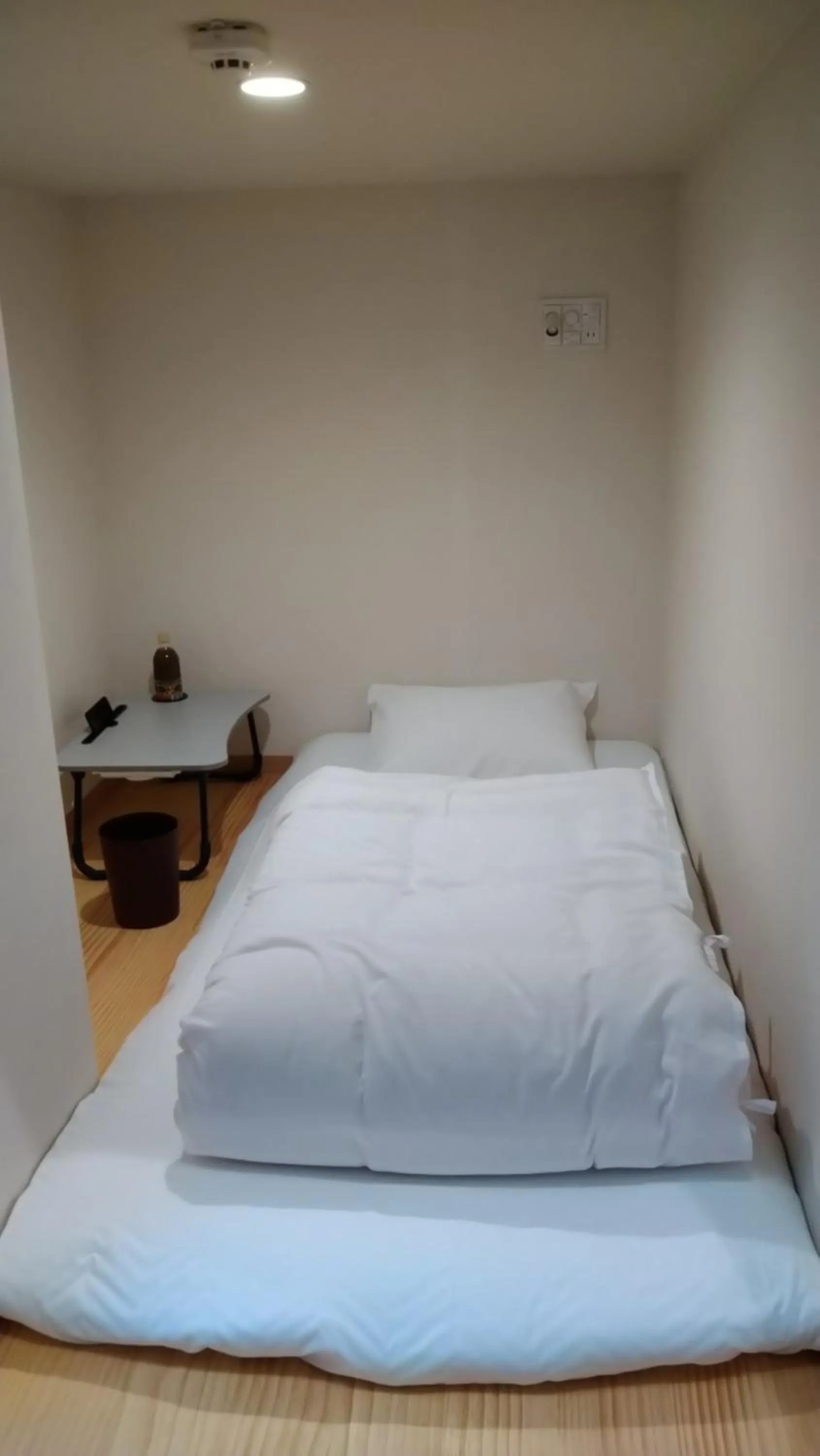 Photo of the whole room in Hiroshima Saijo Youth Hostel