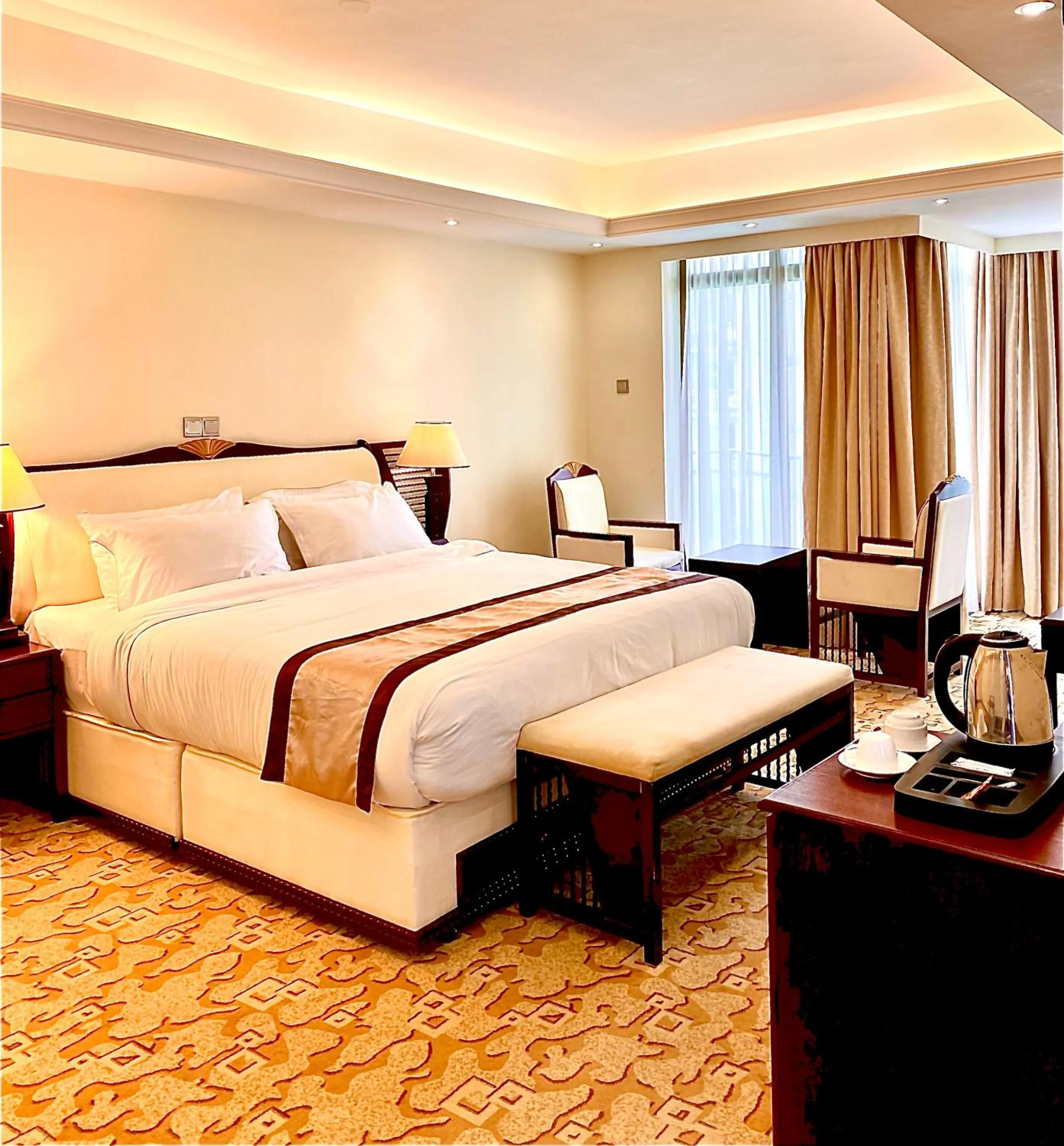 Bed in De Leopol Hotel