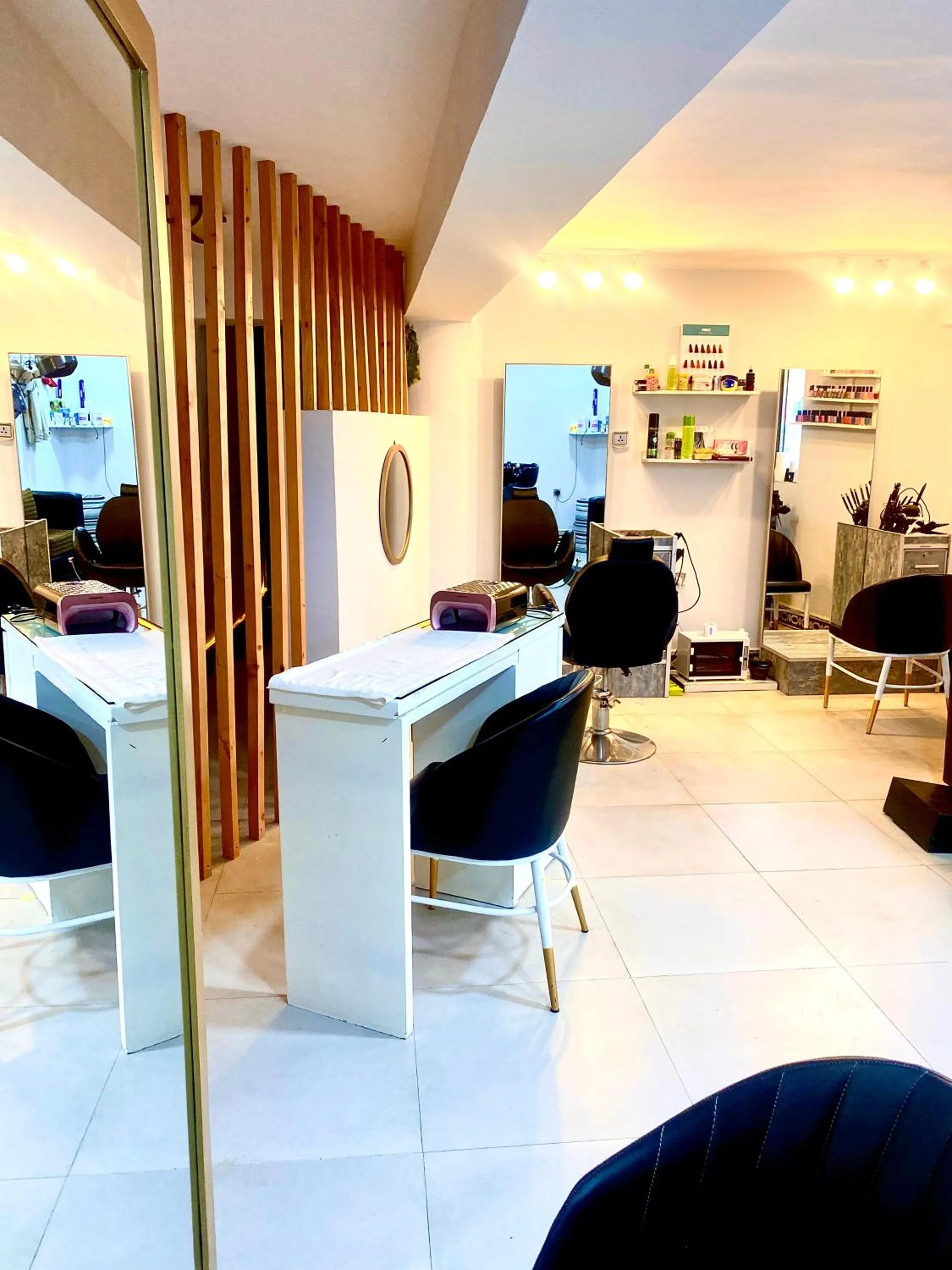 hair dryier in De Leopol Hotel