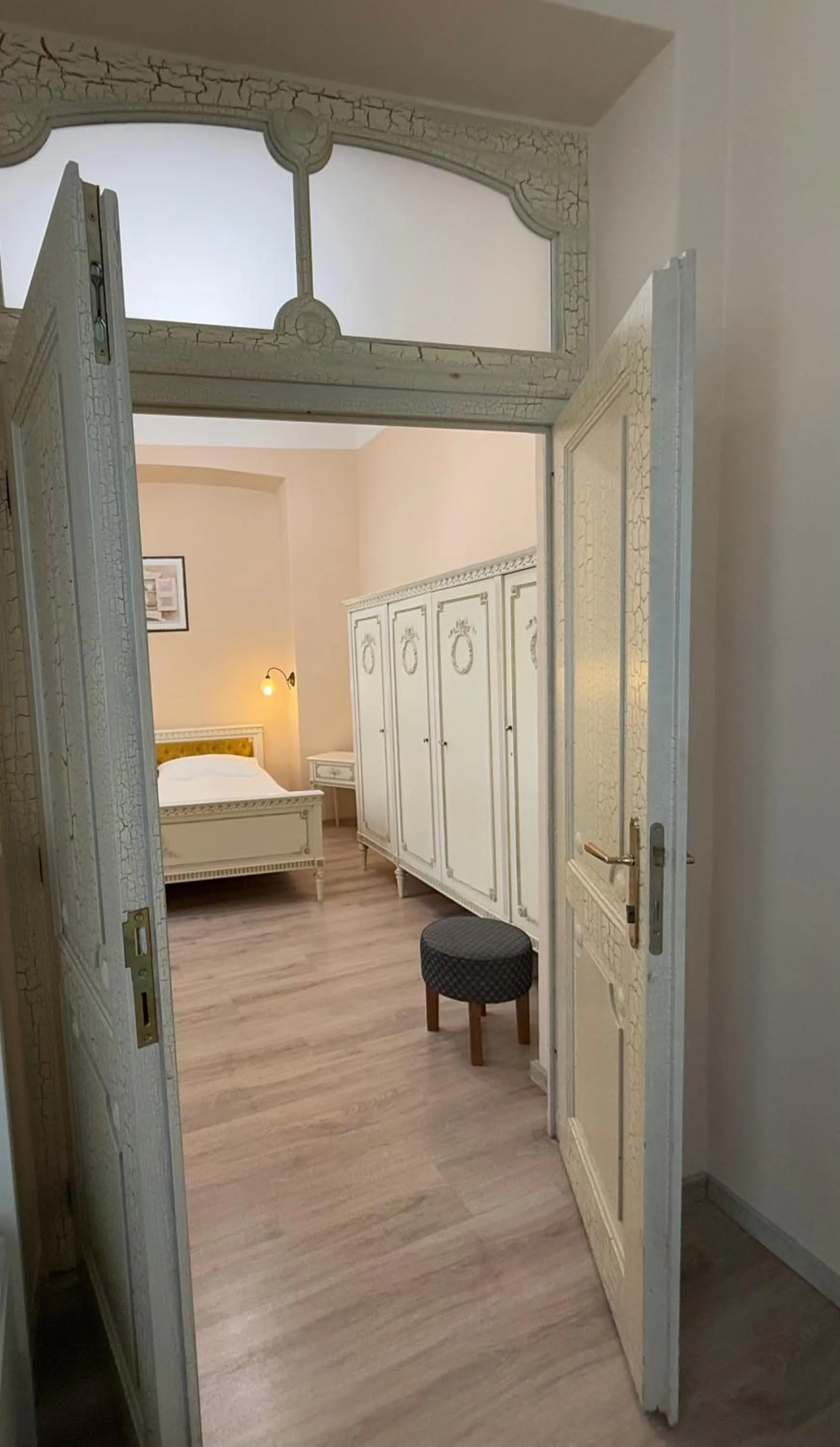 Bed in Hotel King George