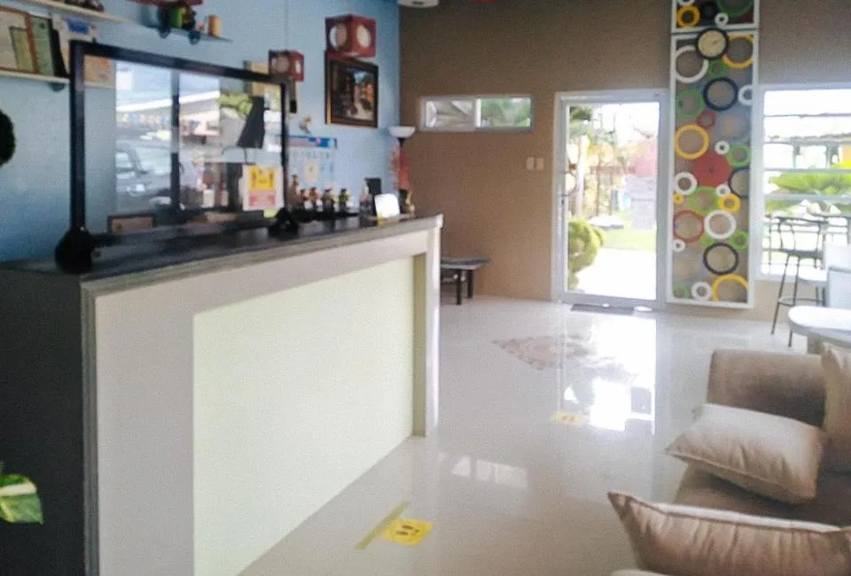 Lobby or reception in RedDoorz at EM Pensiontel Butuan City