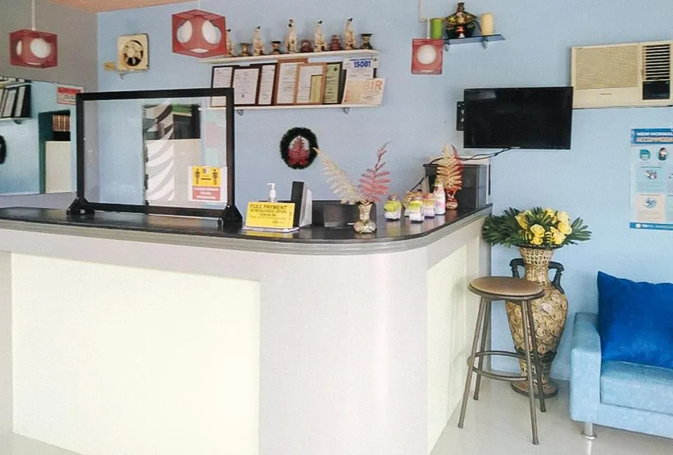 Lobby or reception in RedDoorz at EM Pensiontel Butuan City