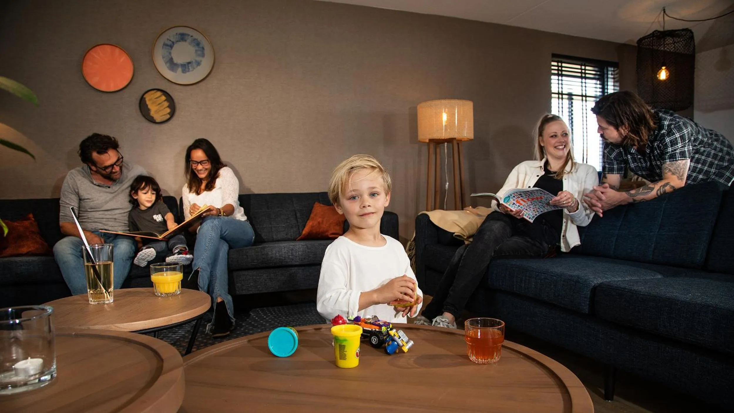 People in Parc Maasresidence Thorn