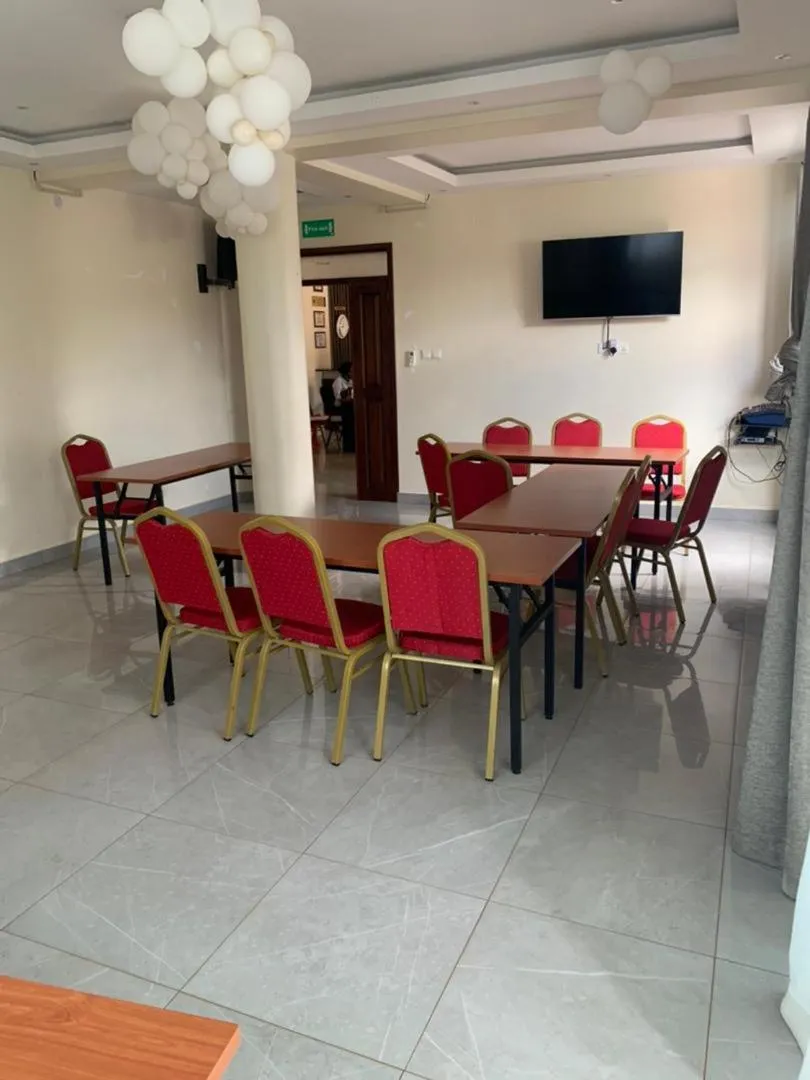 Meeting/conference room in Avesta Hotel
