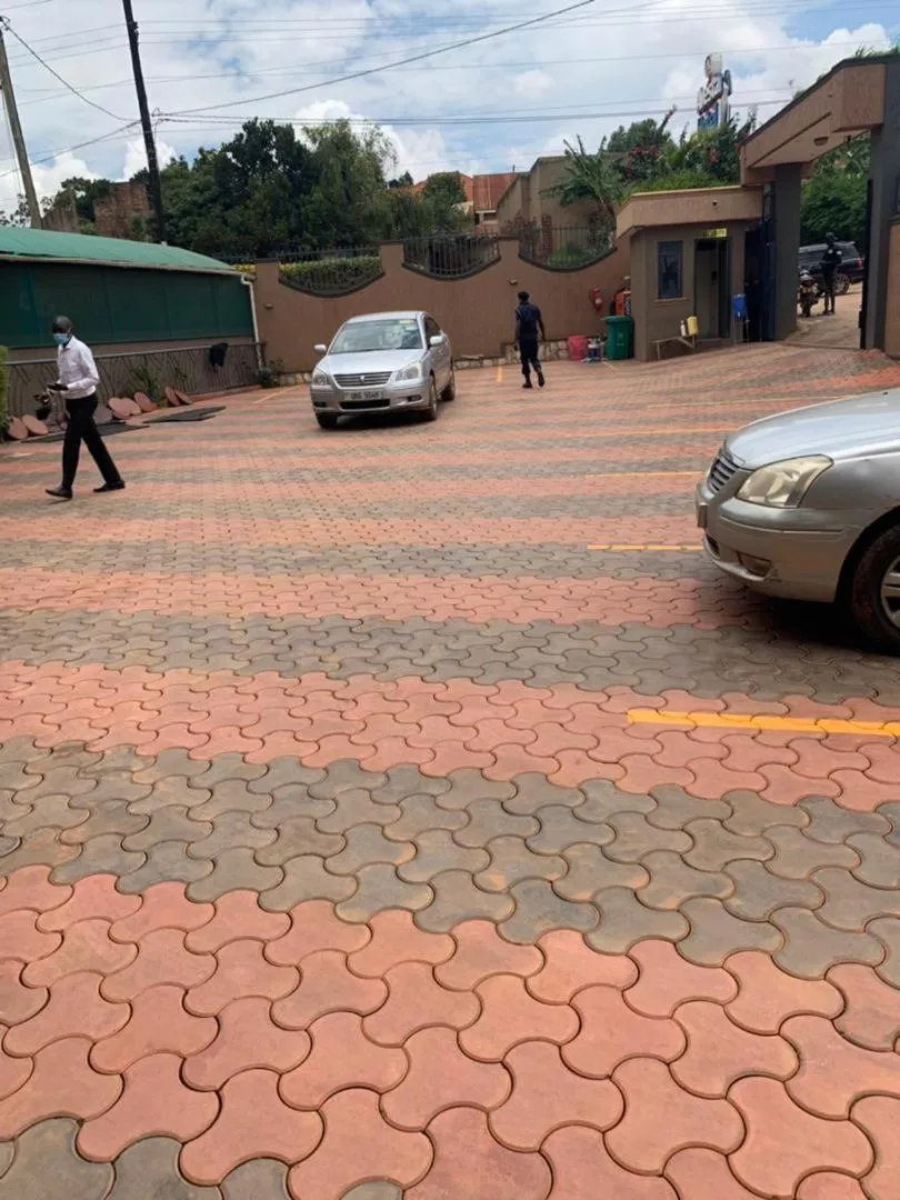 Parking in Avesta Hotel